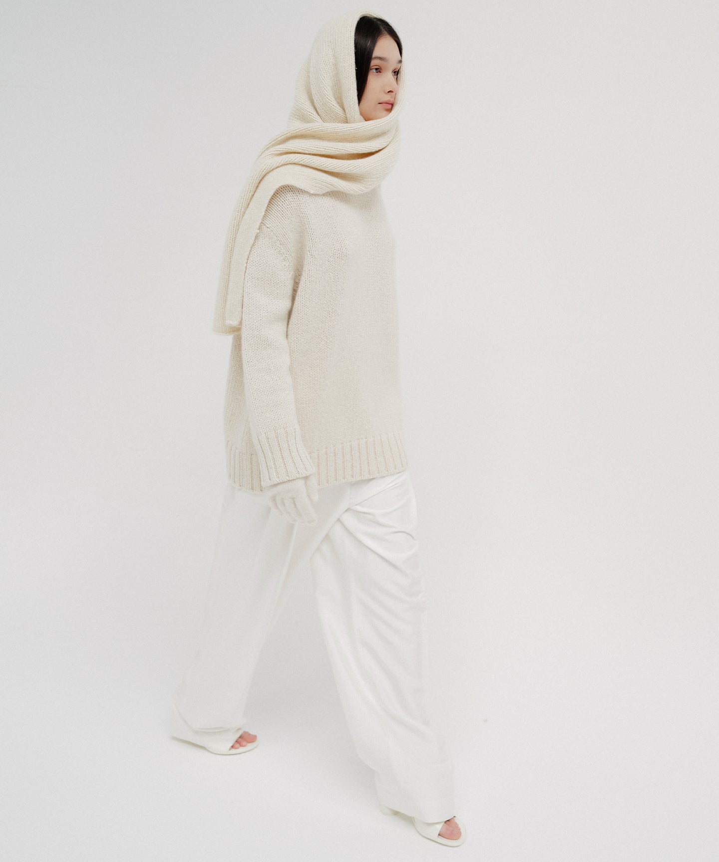 LOW GAUGE CASHMERE / KNIT