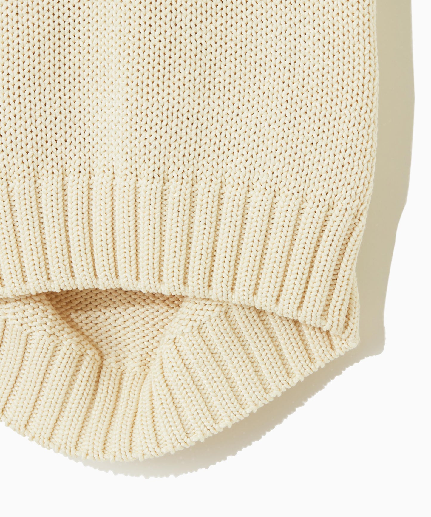 SILK COTTON LILY YARN / SLEEVELESS KNIT TOP