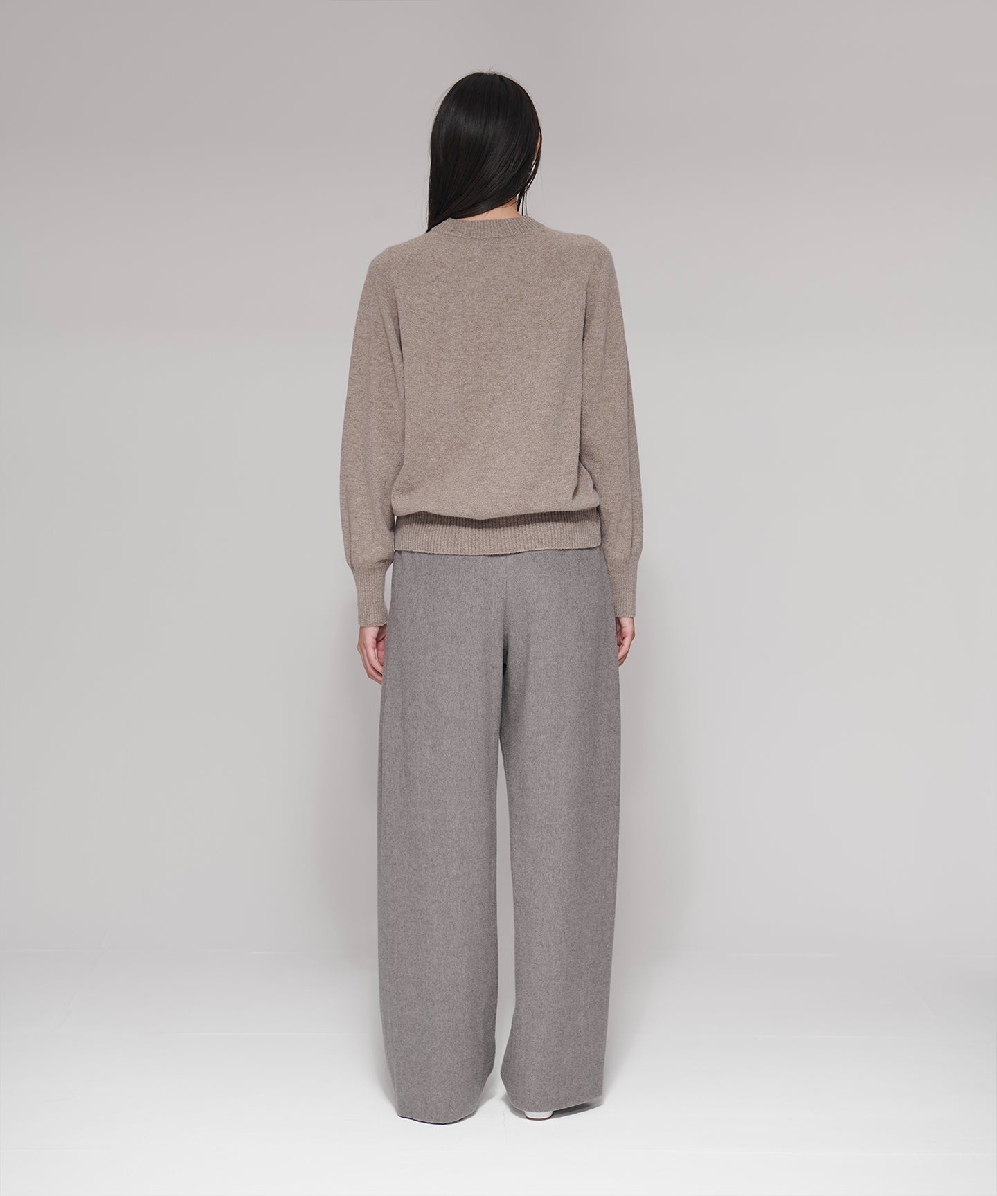 CASHMERE MIDDLE  GAUGE / CREWNECK KNIT