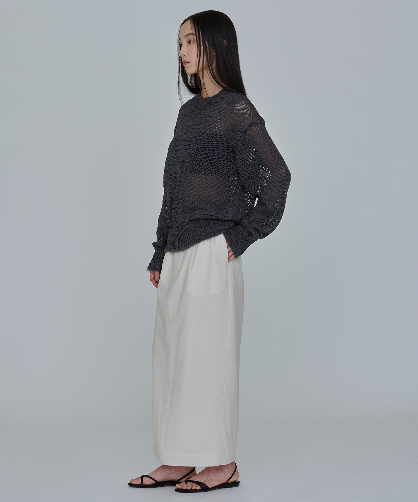 WORSTED TROPICAL / TUCKED SKIRT