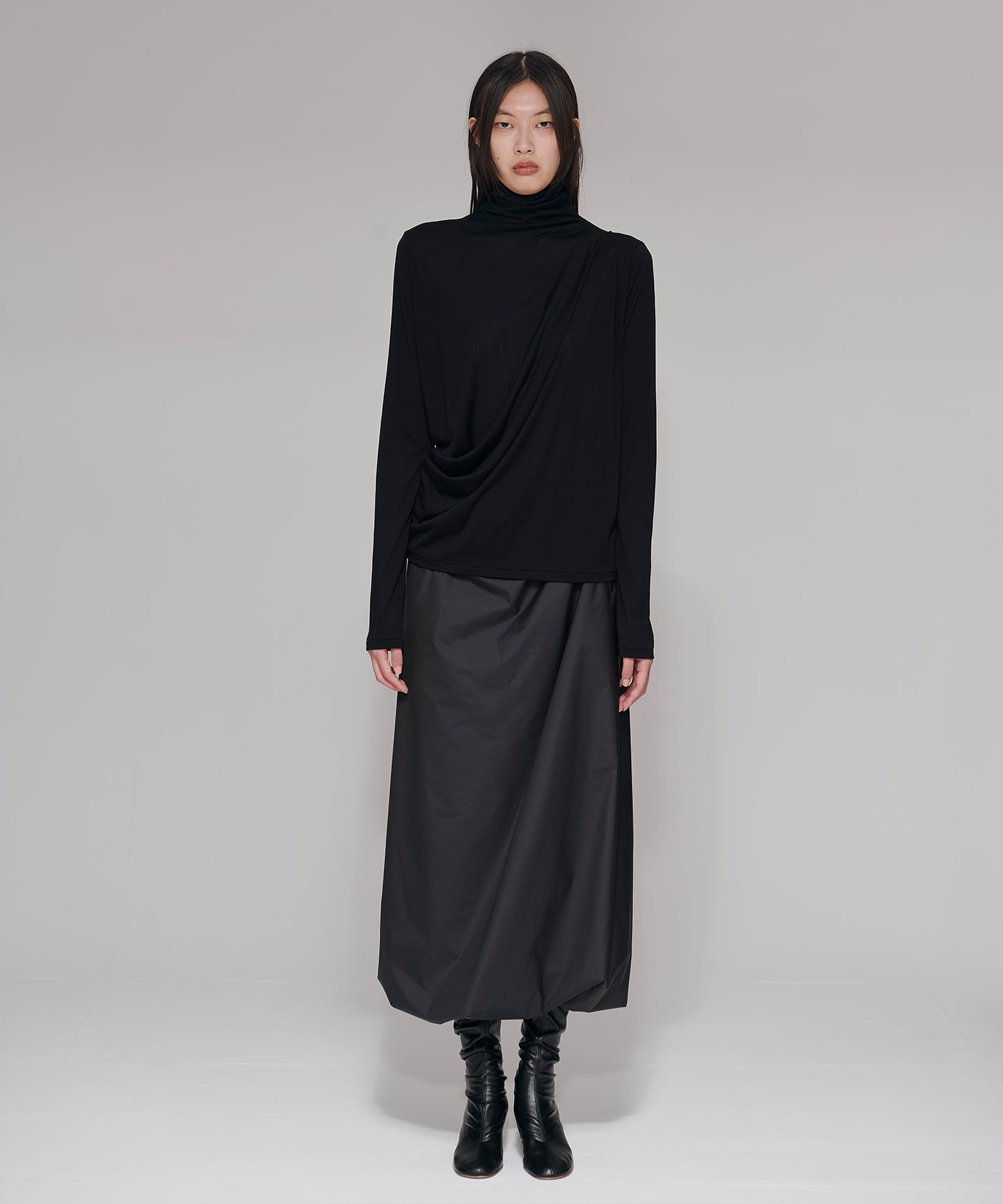 SILK JERSEY / HIGHNECK PULLOVER