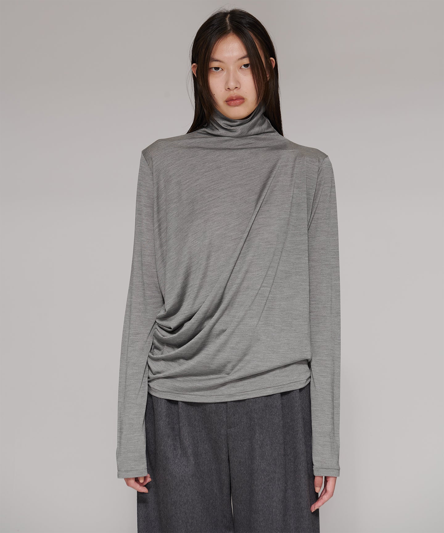 SILK JERSEY / HIGHNECK PULLOVER