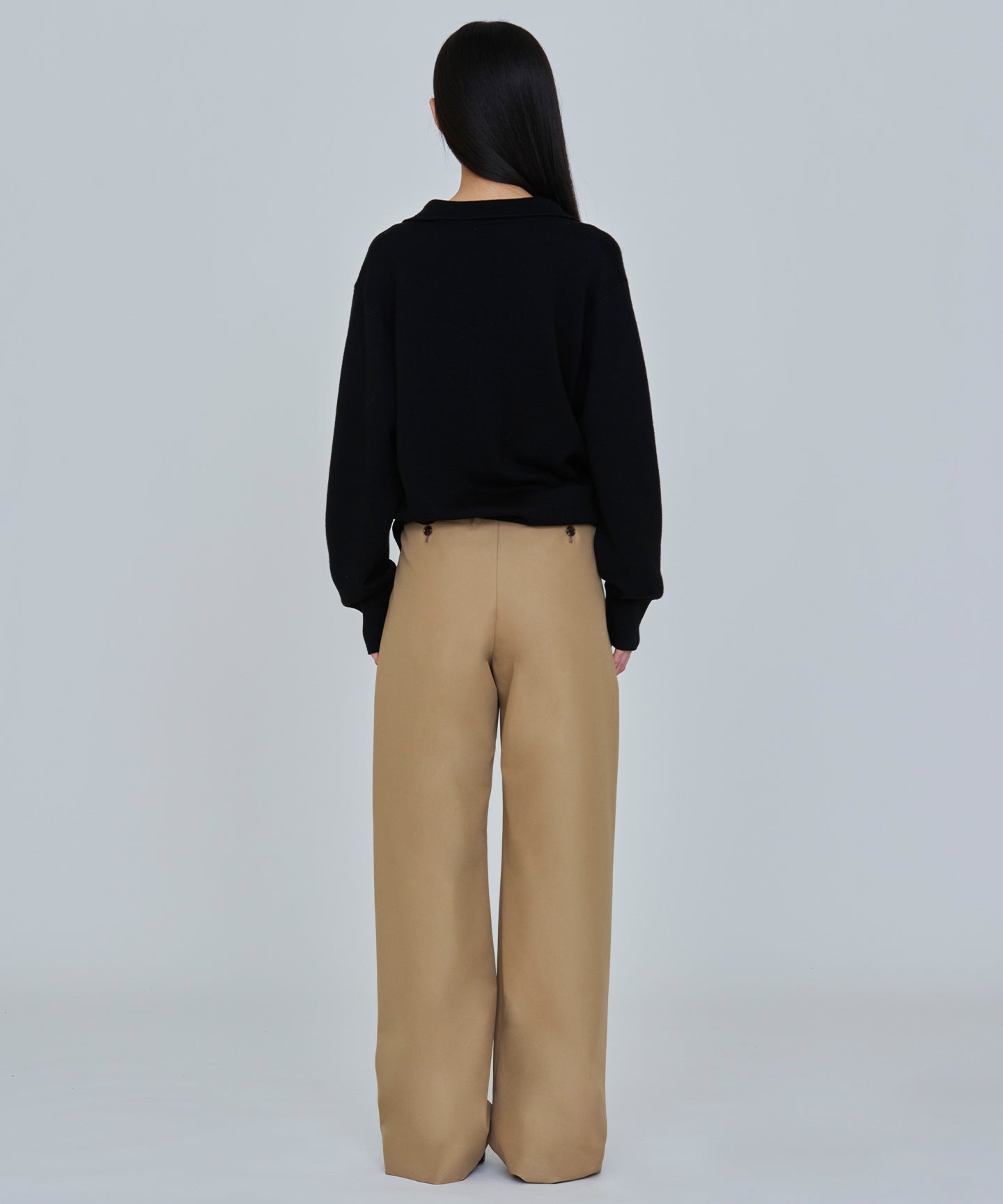 COTTON POLYESTER GABARDINE / DOUBLE PLEATED TSUTSUMU PANTS