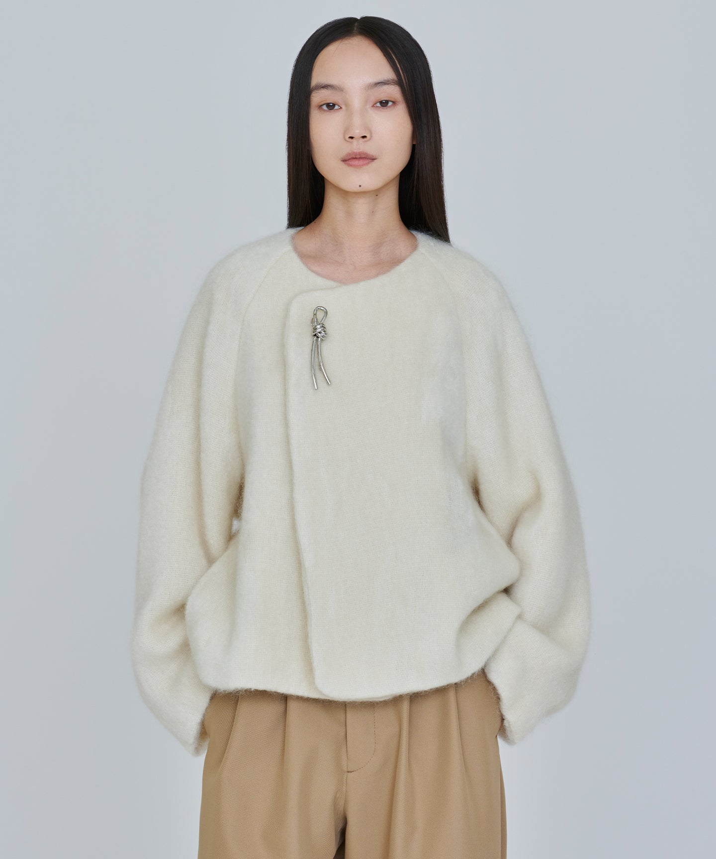 WOOL MOHAIR / NO COLLAR JACKET with STOLE and BROOCH