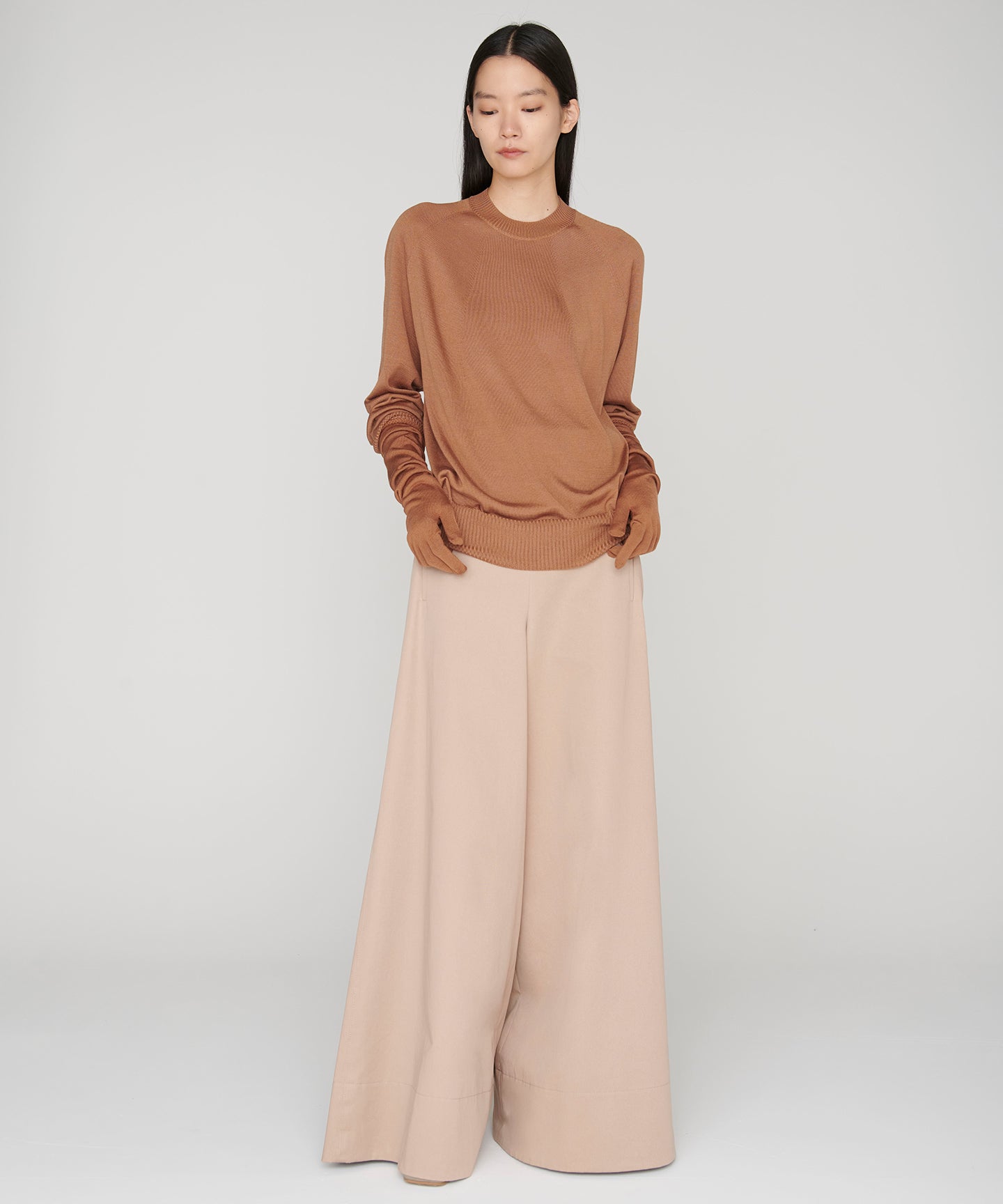 SILK WHOLEGARMENT / CREWNECK TSUTSUMU SWEATER