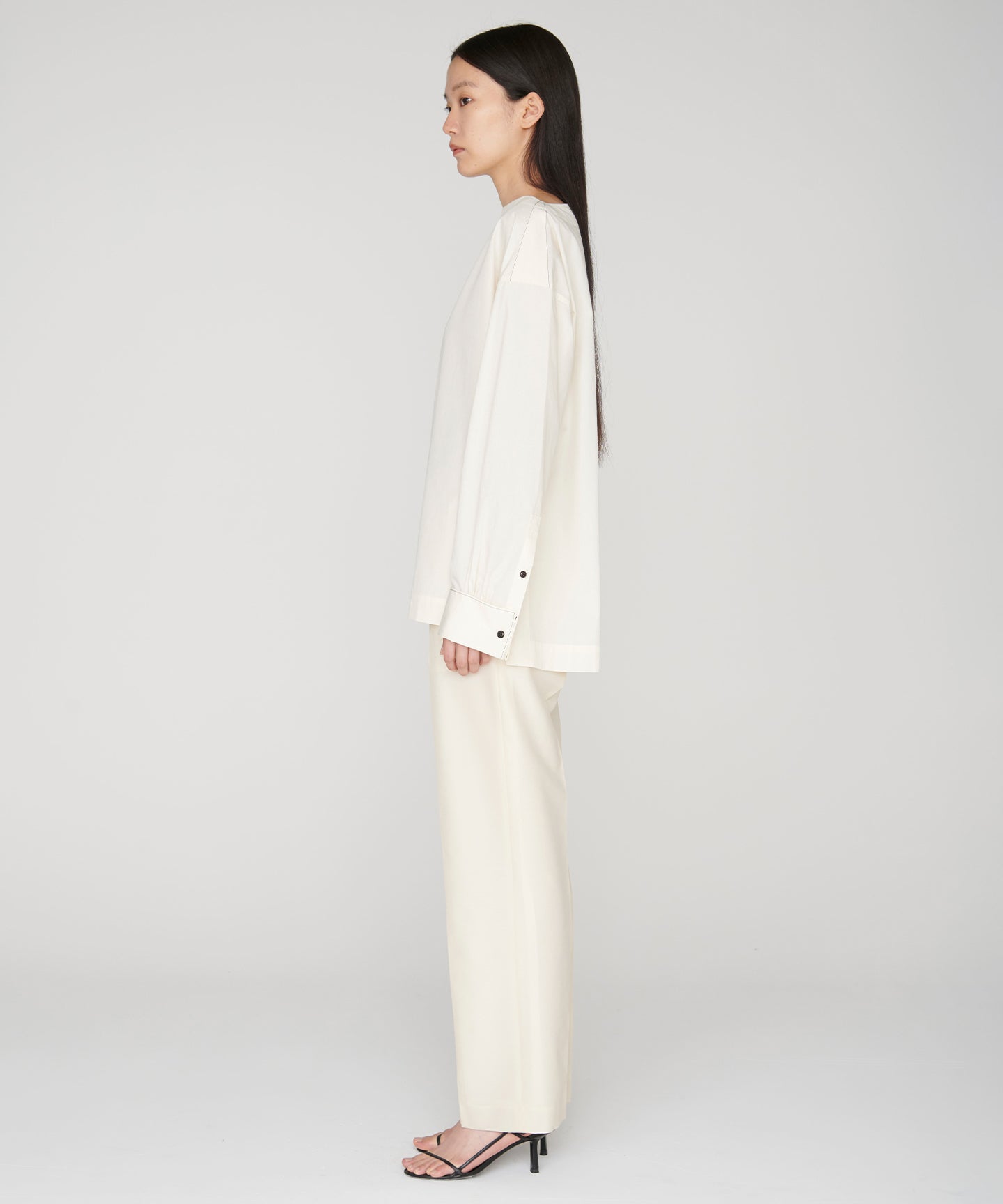 WOOL SILK / SLIM LEG PANTS