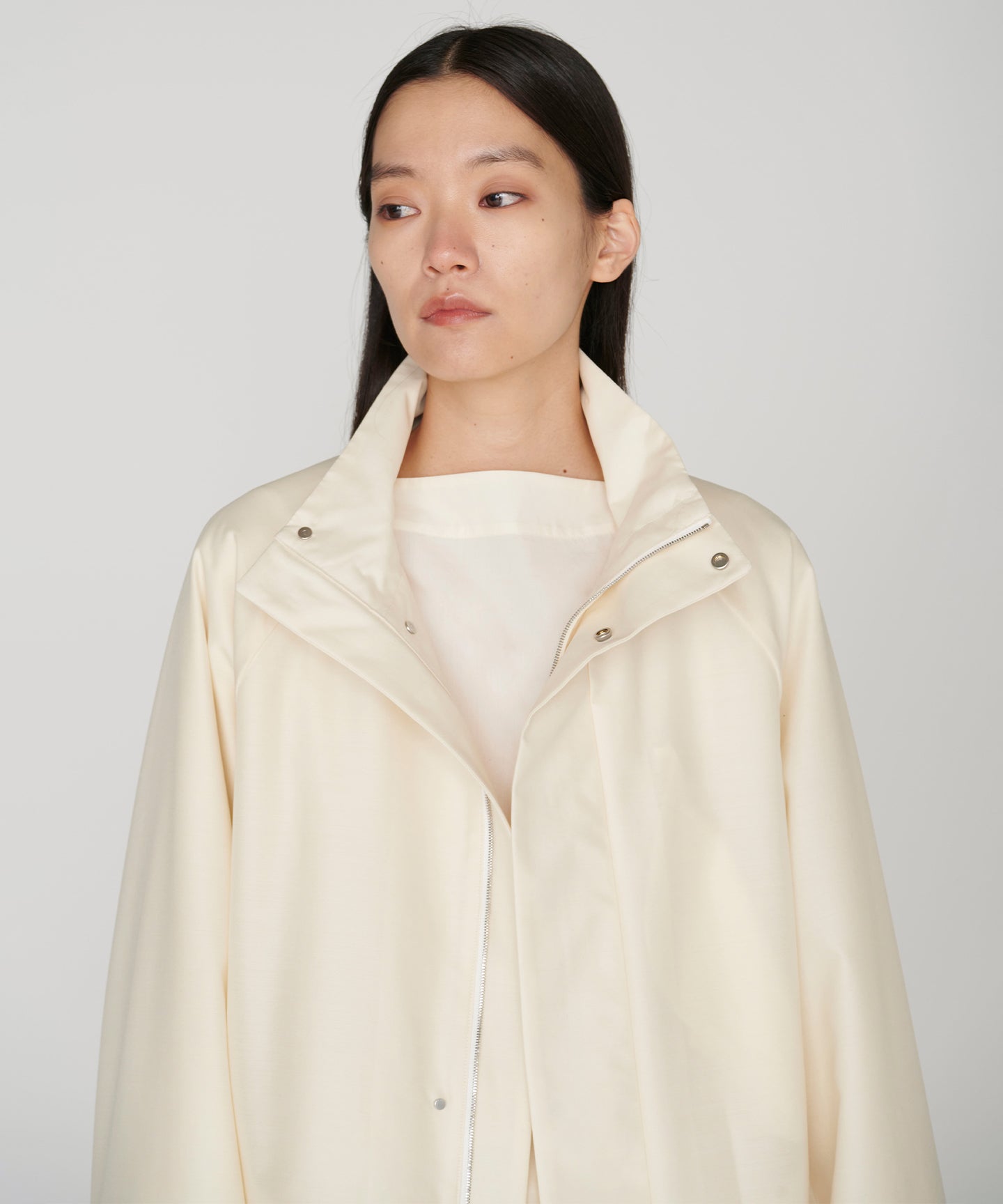 WOOL SILK / HOODY CURVY COAT