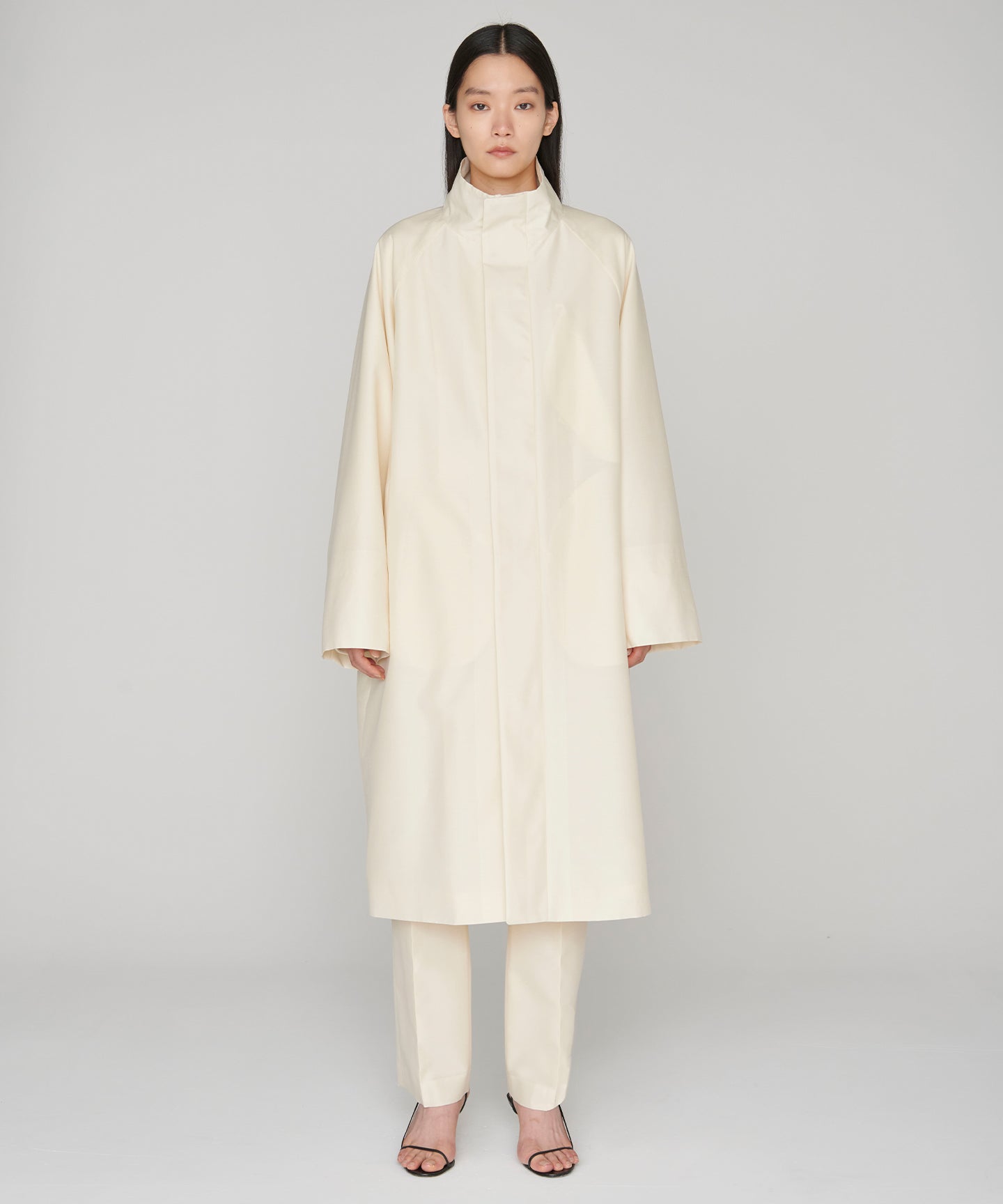 WOOL SILK / HOODY CURVY COAT
