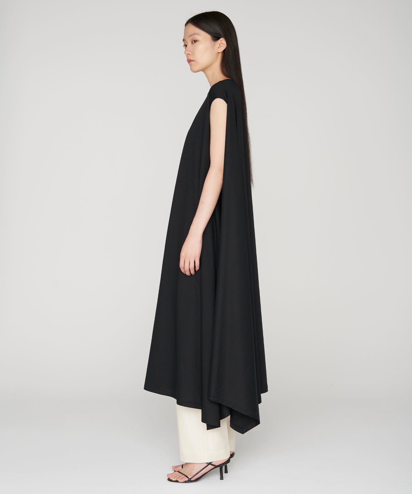 WOOL SILK / SLIM LEG PANTS