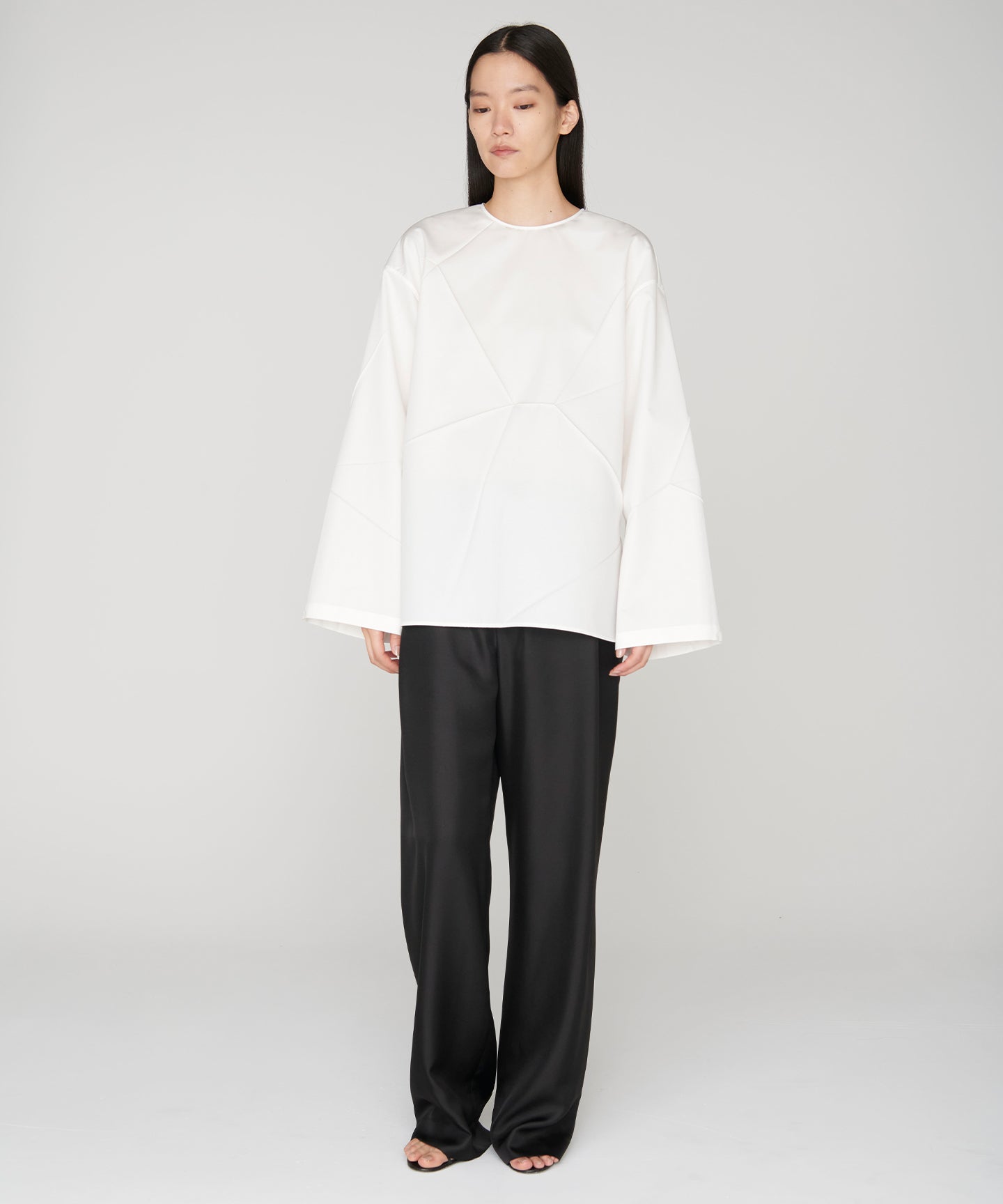 22MM SILK TWILL / SINGLE PLEATED TSUTSUMU PANTS