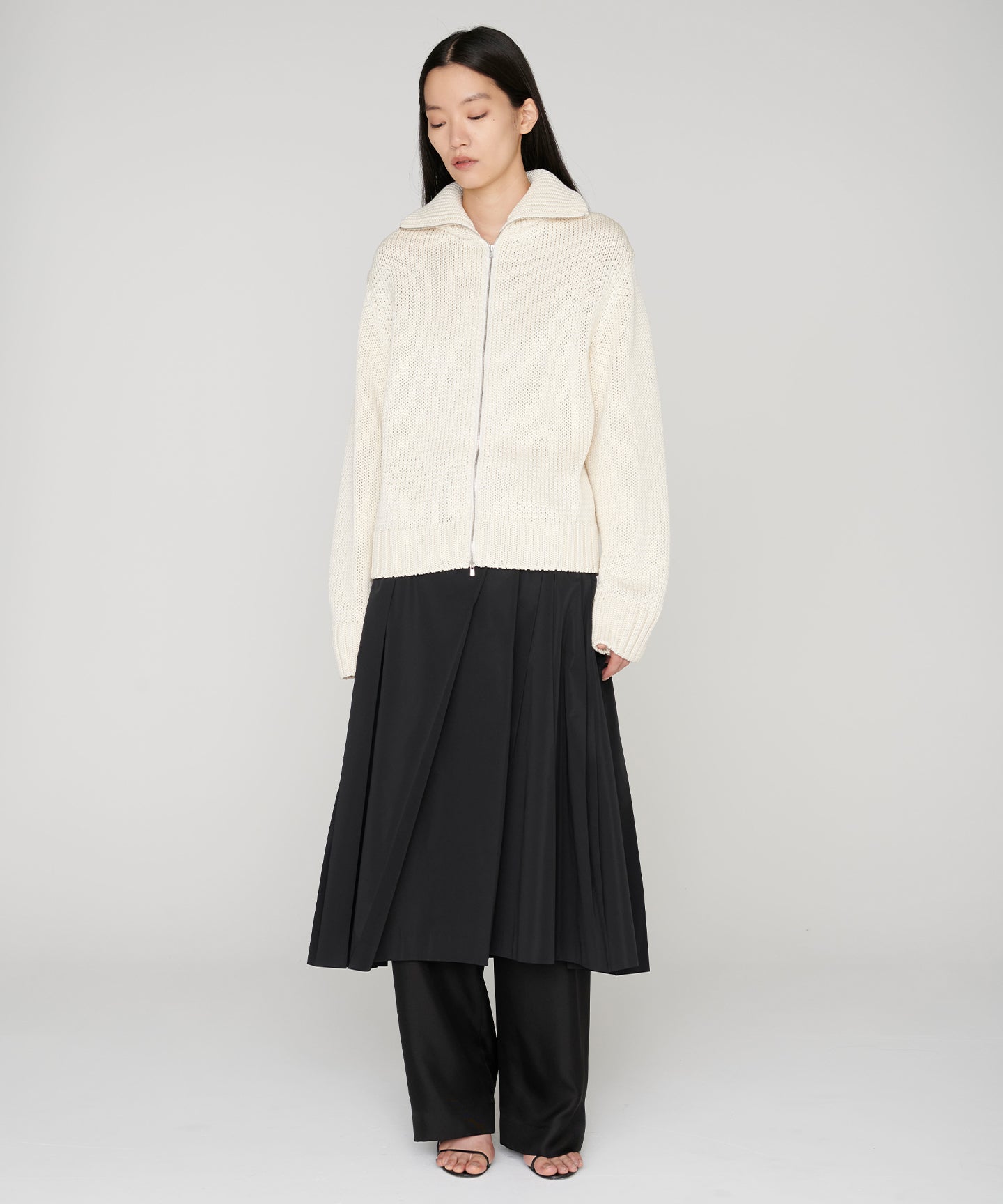 POLYESTER SILK TAFFETA / PLEATED A-LINE SKIRT