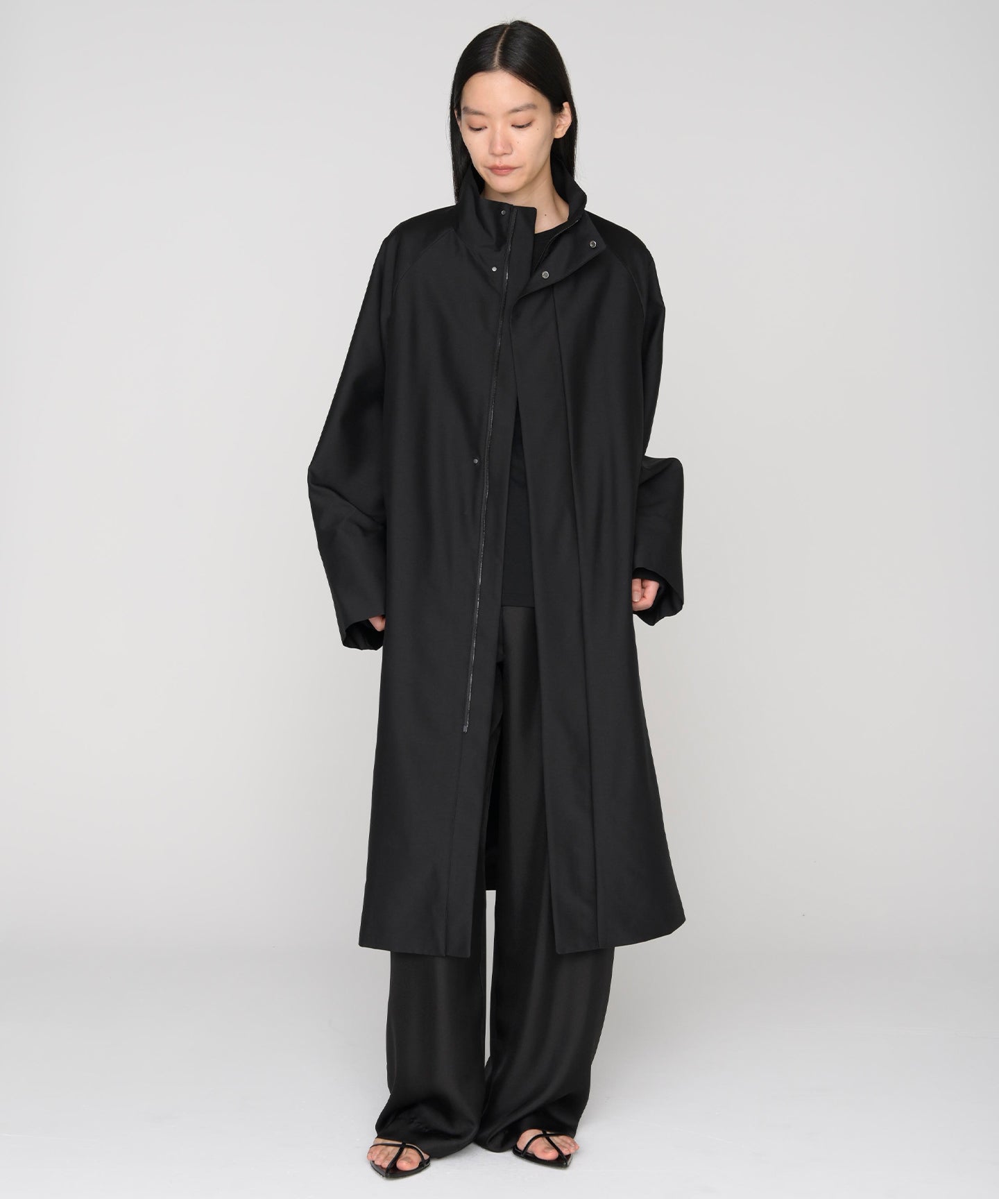 WOOL SILK / HOODY CURVY COAT