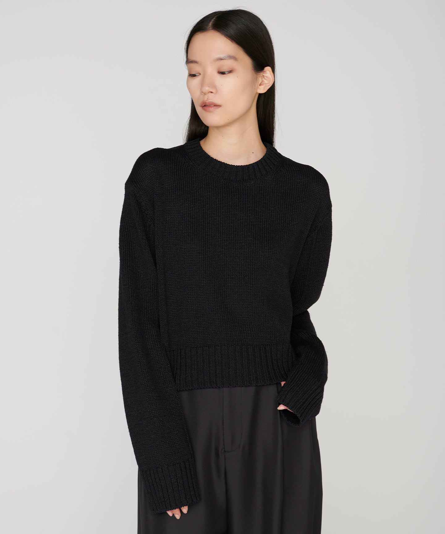 GIMA COTTON SILK WASHI / CROPPED CREWNECK SWEATER