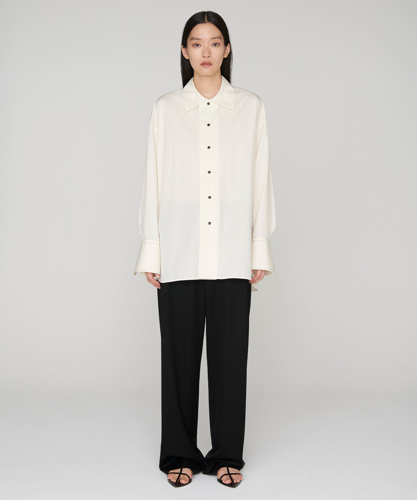 WOOL GABARDINE / SINGLE PLEATED TSUTSUMU PANTS