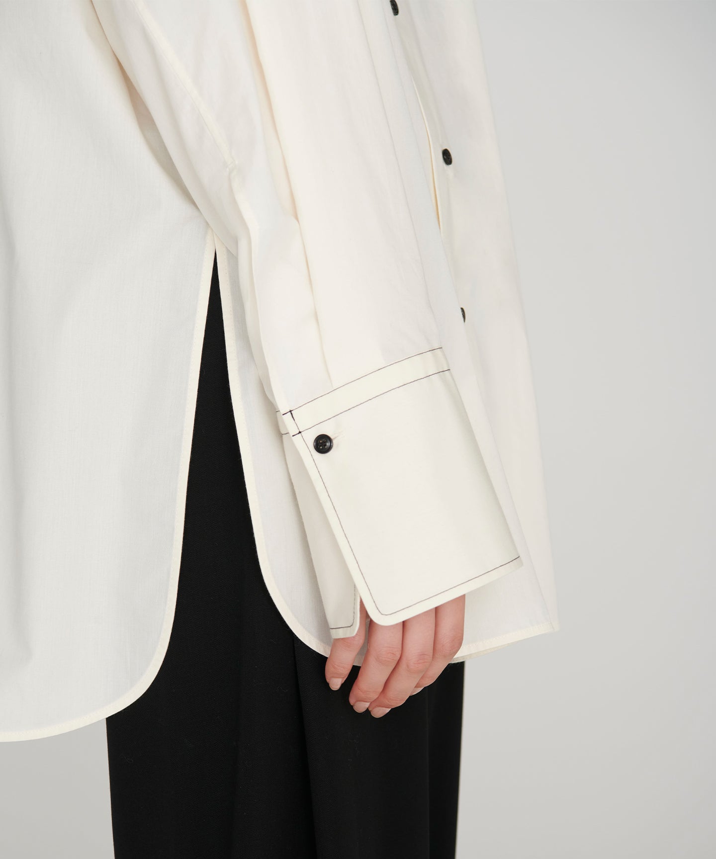 SUPIMA COTTON CASHMERE / OVERSIZED  STITCHED SHIRT