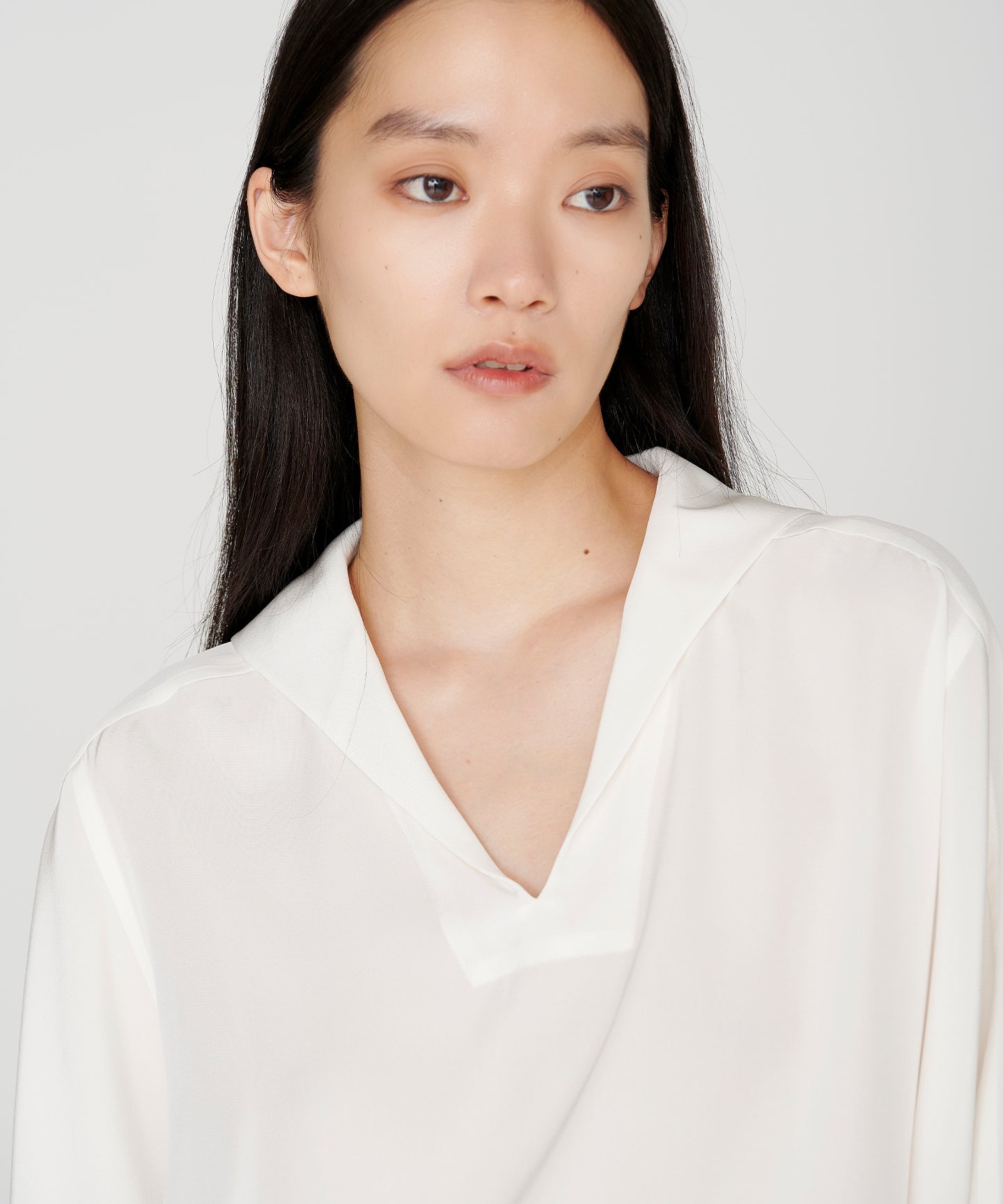 SILK DE CHINE / OVERSIZED  DOLMAN BLOUSE