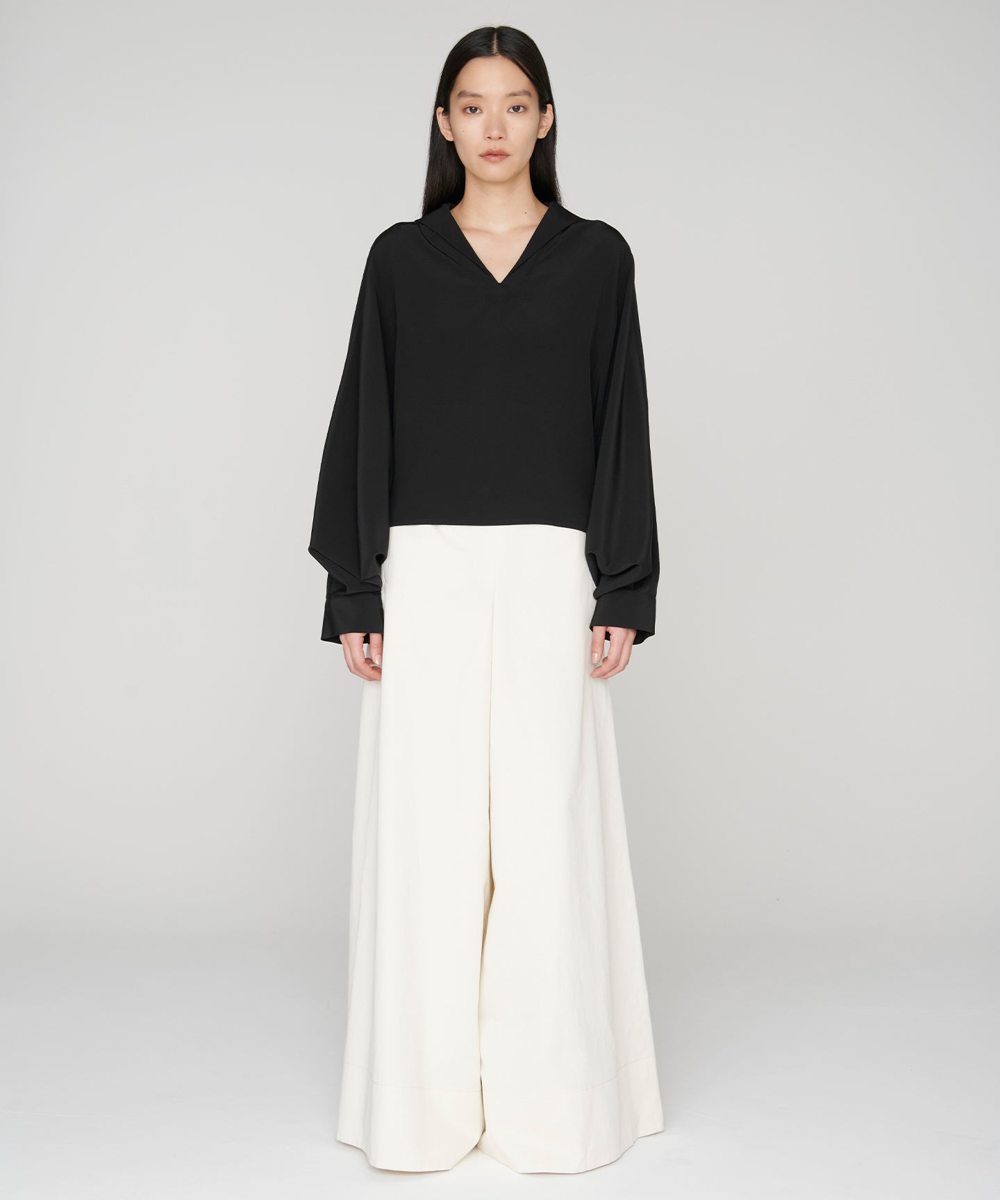 SILK DE CHINE / OVERSIZED  DOLMAN BLOUSE