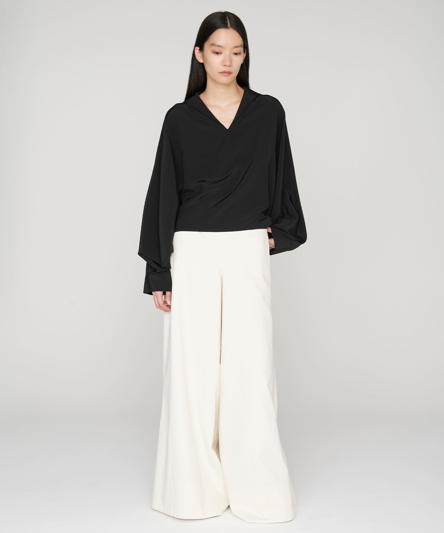 SILK DE CHINE / OVERSIZED  DOLMAN BLOUSE