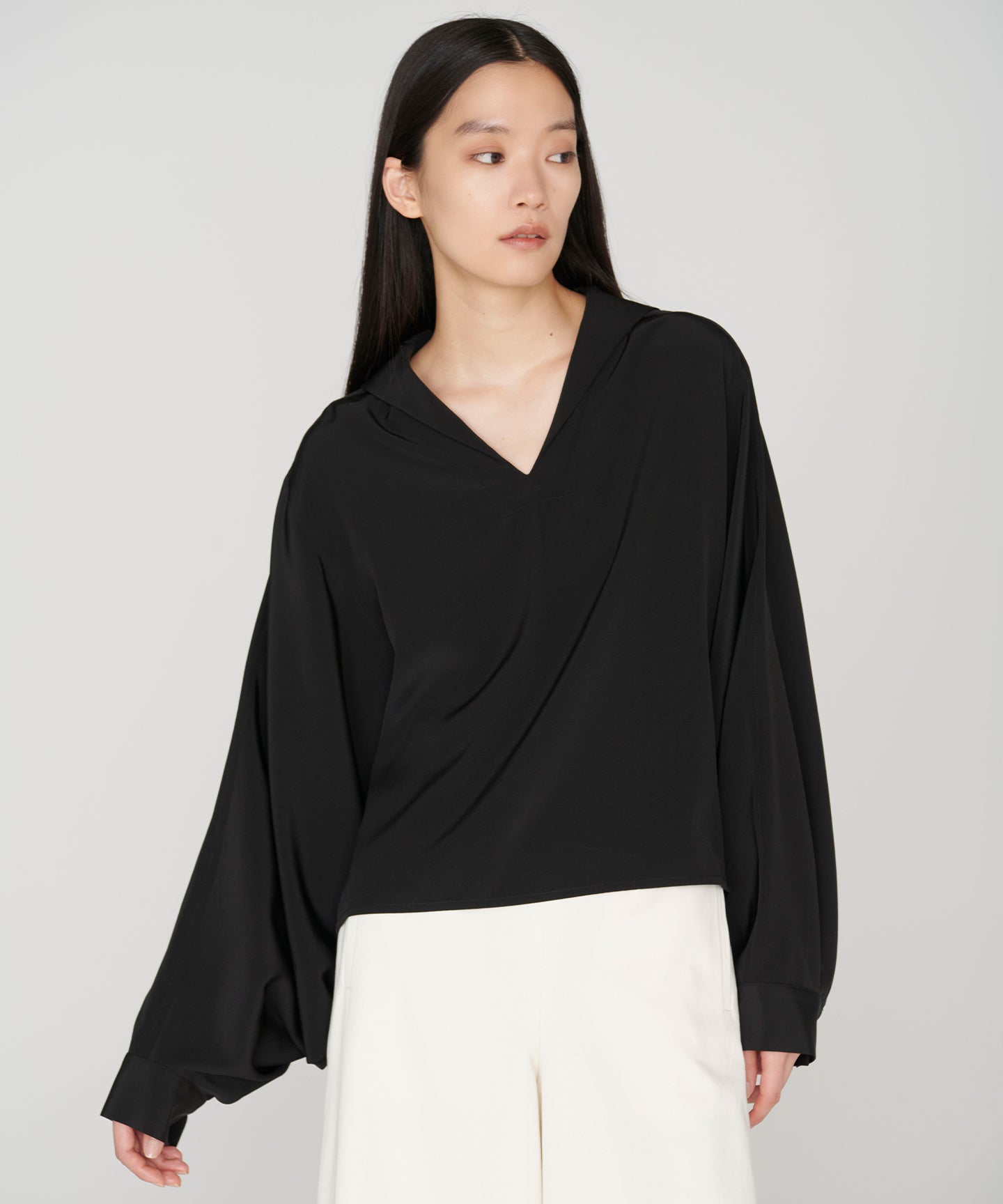 SILK DE CHINE / OVERSIZED  DOLMAN BLOUSE