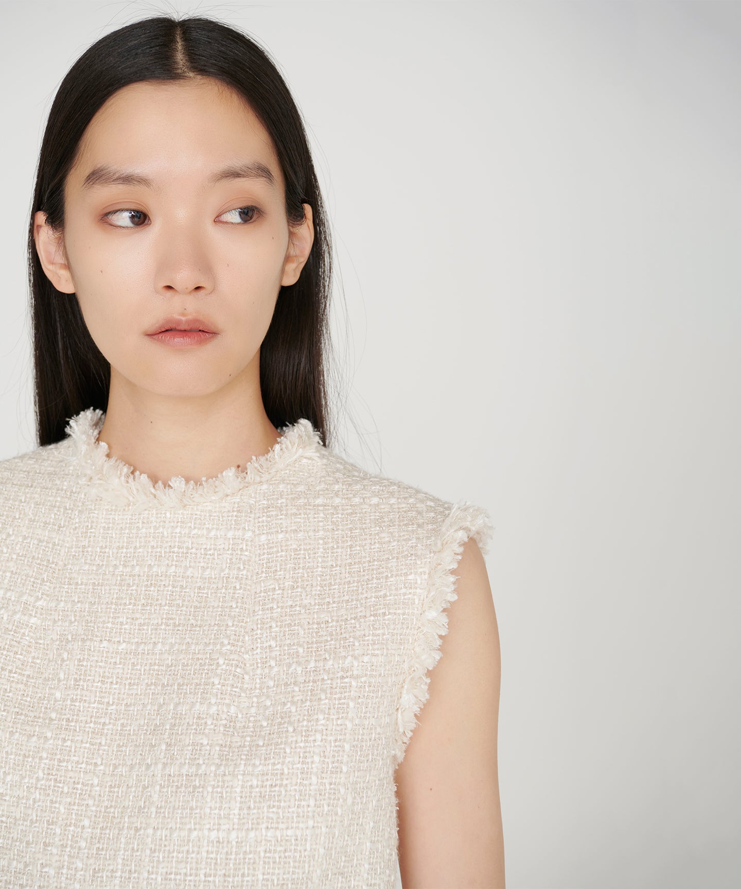 SILK LINEN TWEED / FRINGE CREWNECK TOP