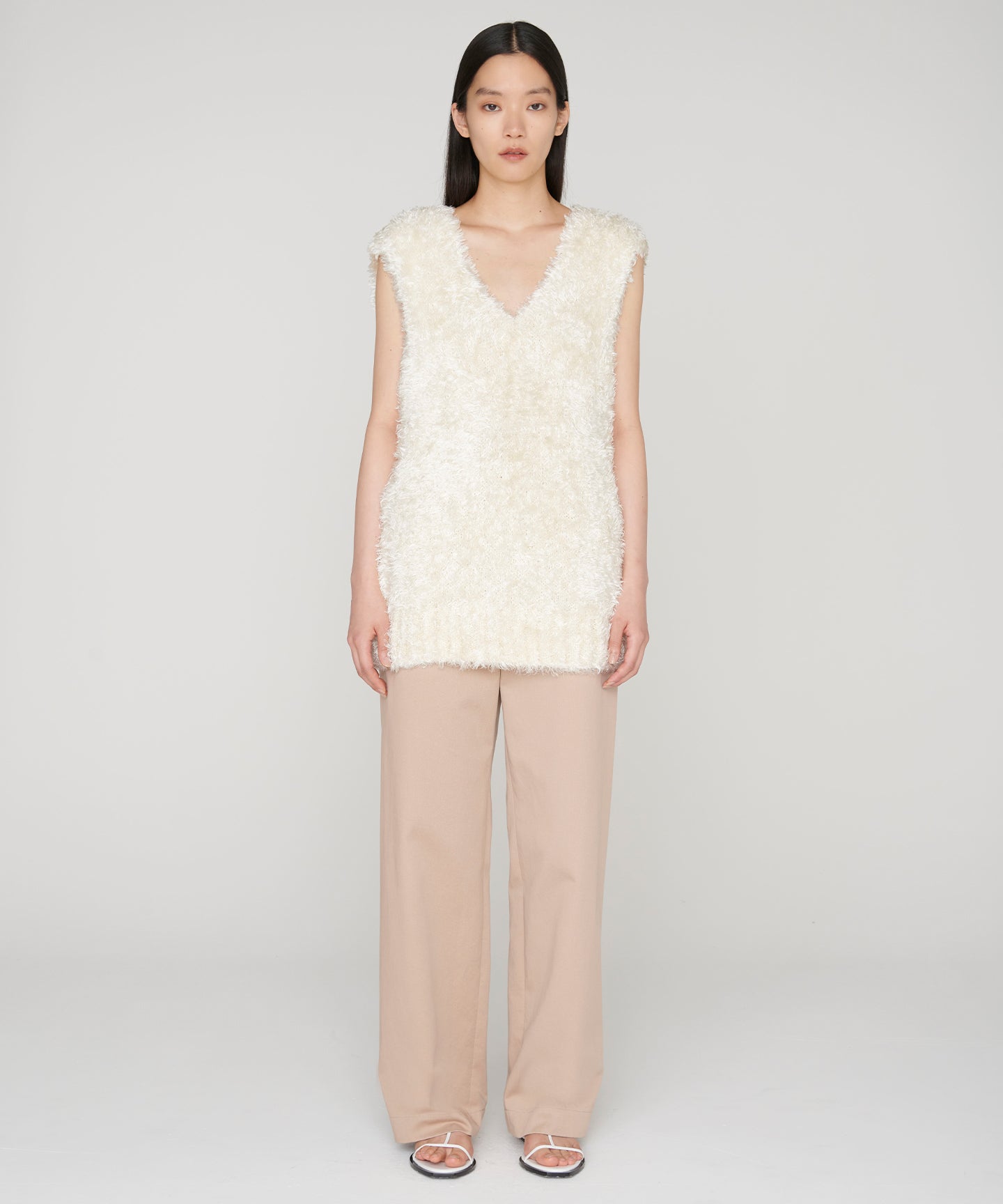 SILK FUR / V-NECK VEST