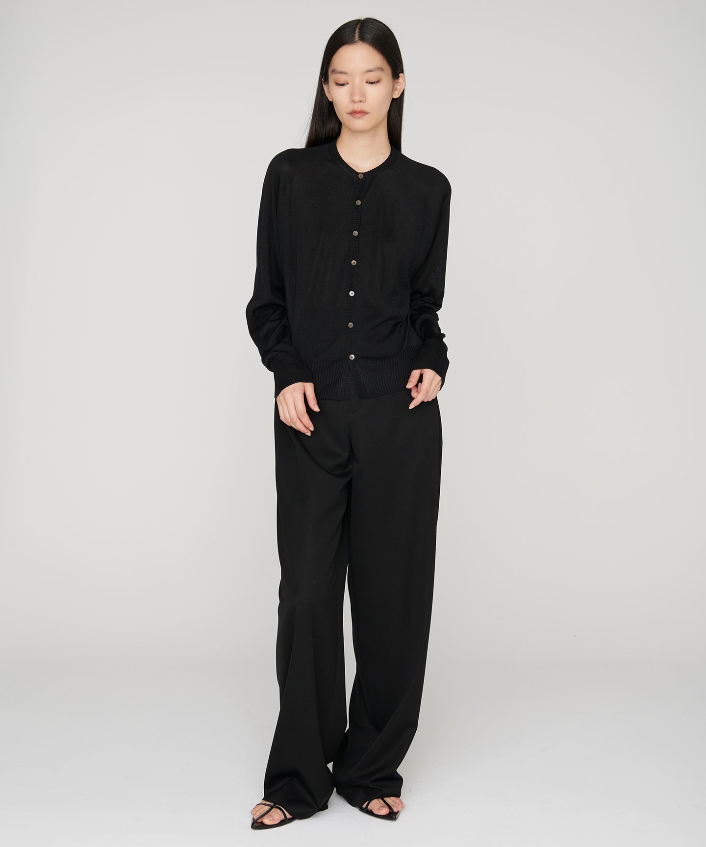 SILK WHOLEGARMENT / CREWNECK TSUTSUMU CARDIGAN