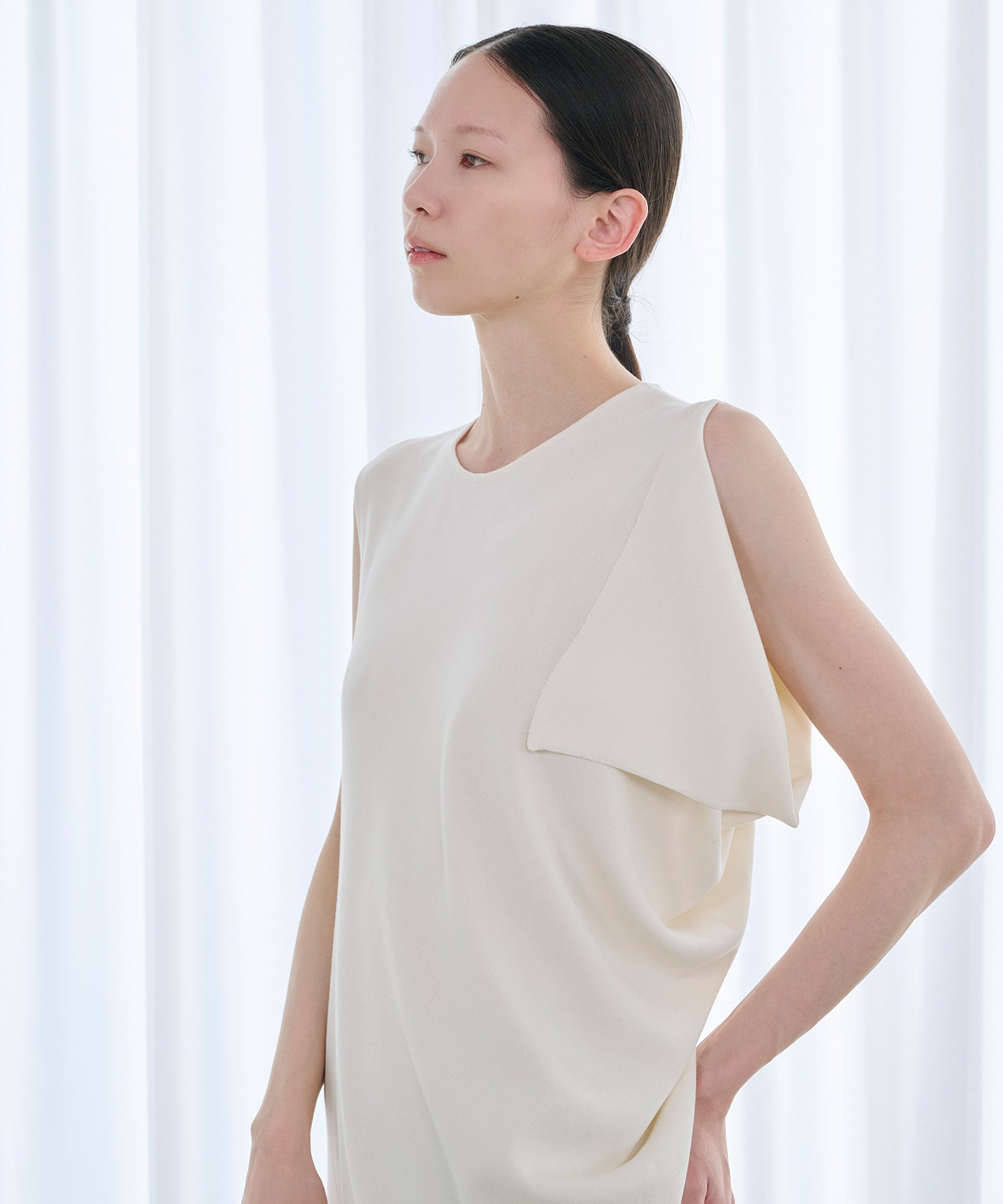 MAT SYNTHETIC / KASHIGU KNIT DRESS