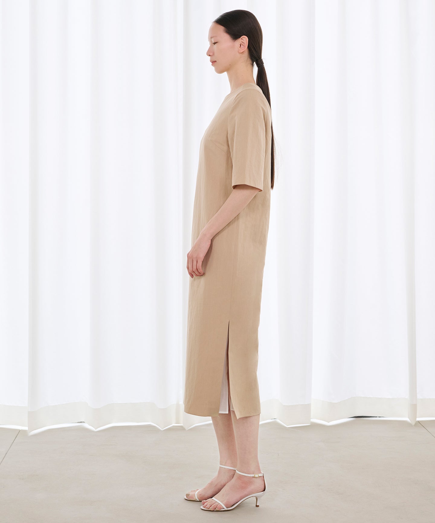 COTTON PAPER / KASHIGU BACKOPEN DRESS