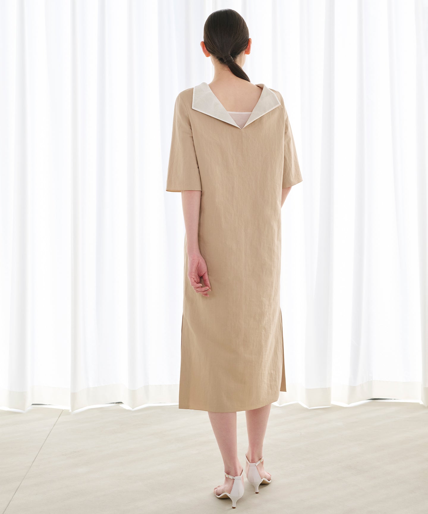 COTTON PAPER / KASHIGU BACKOPEN DRESS