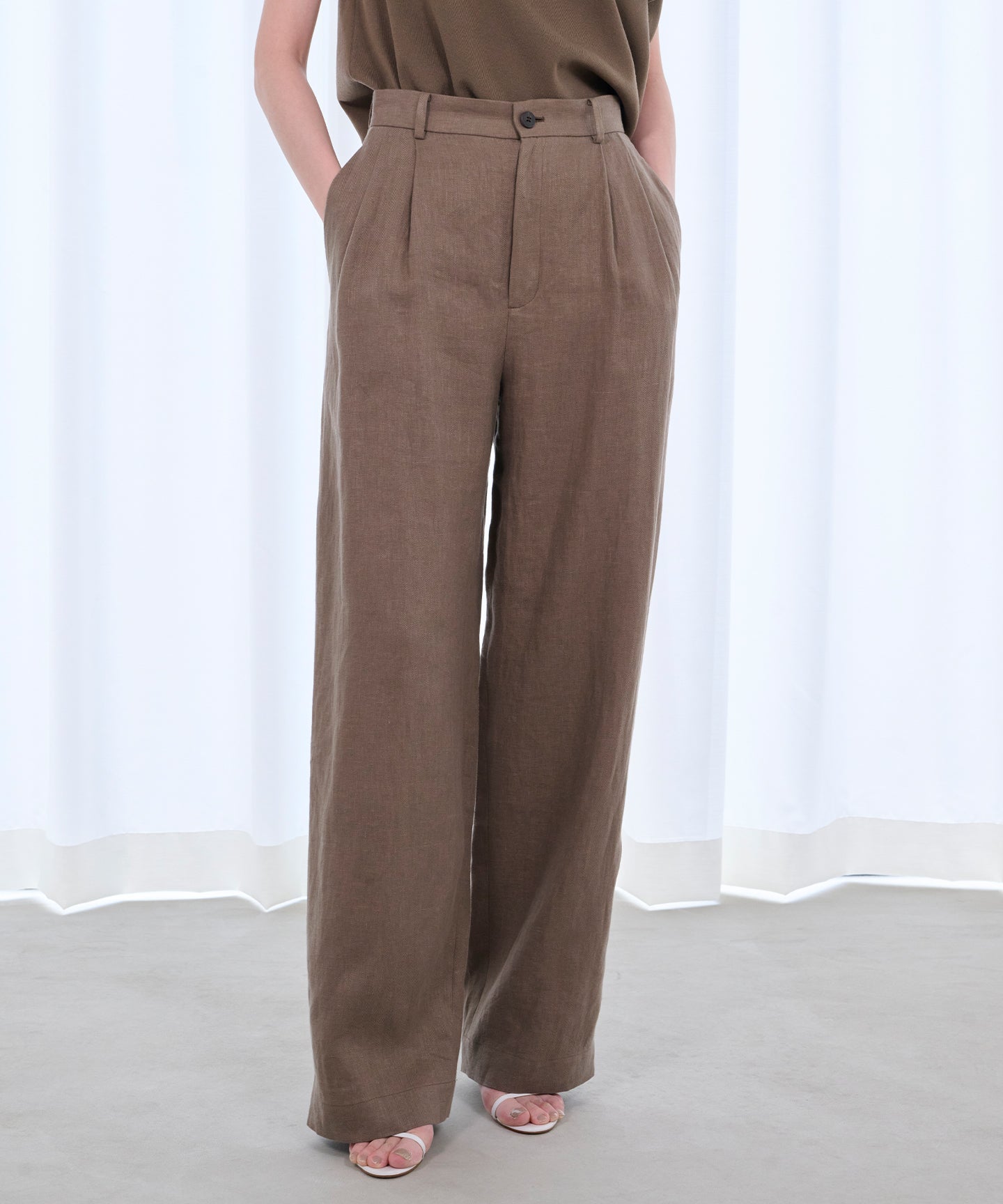 LINEN HERRINGBONE / DOUBLE PLEATED TSUTSUMU PANTS
