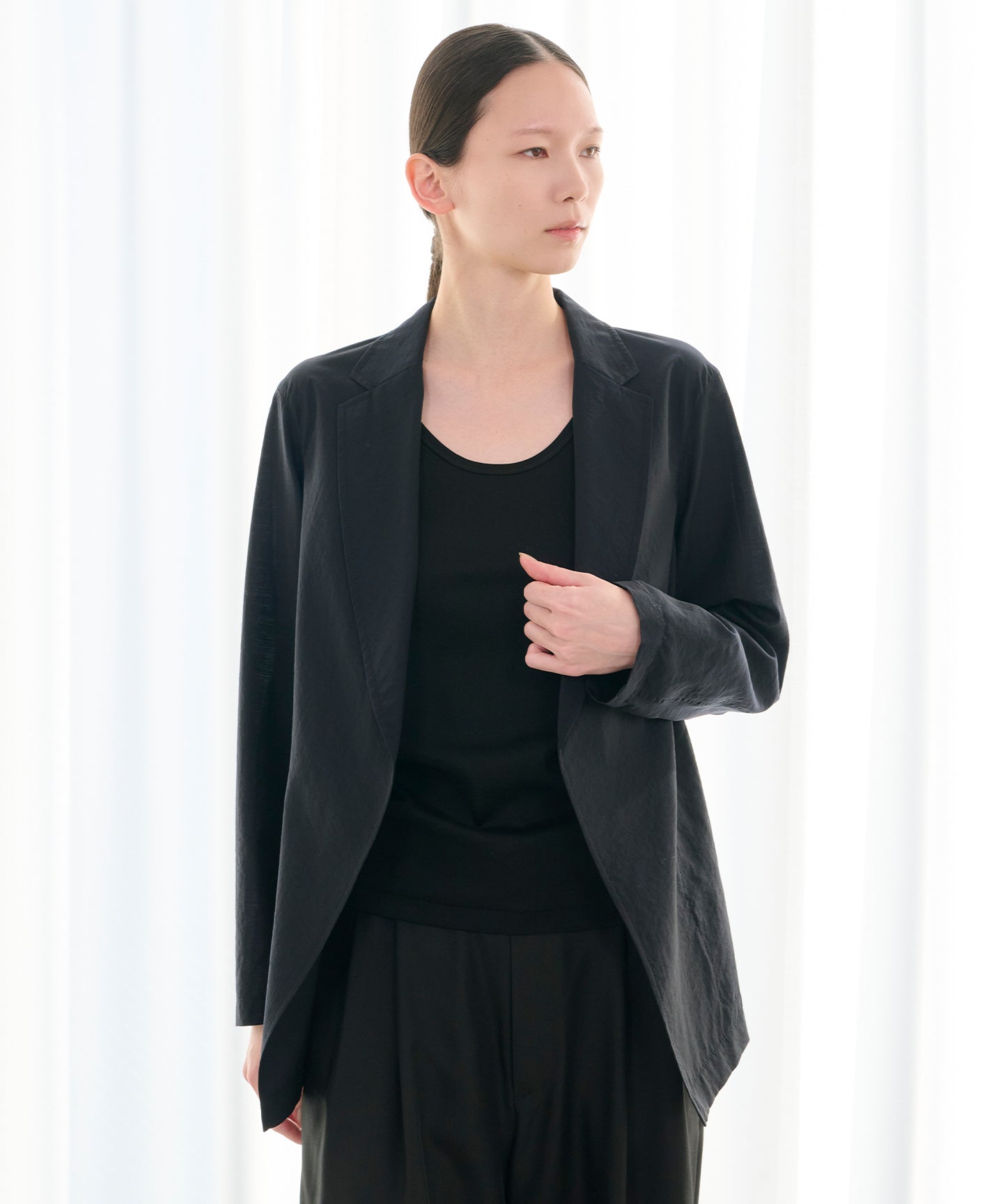 WOOL NYLON POPLIN / DRAPEFRONT JACKET