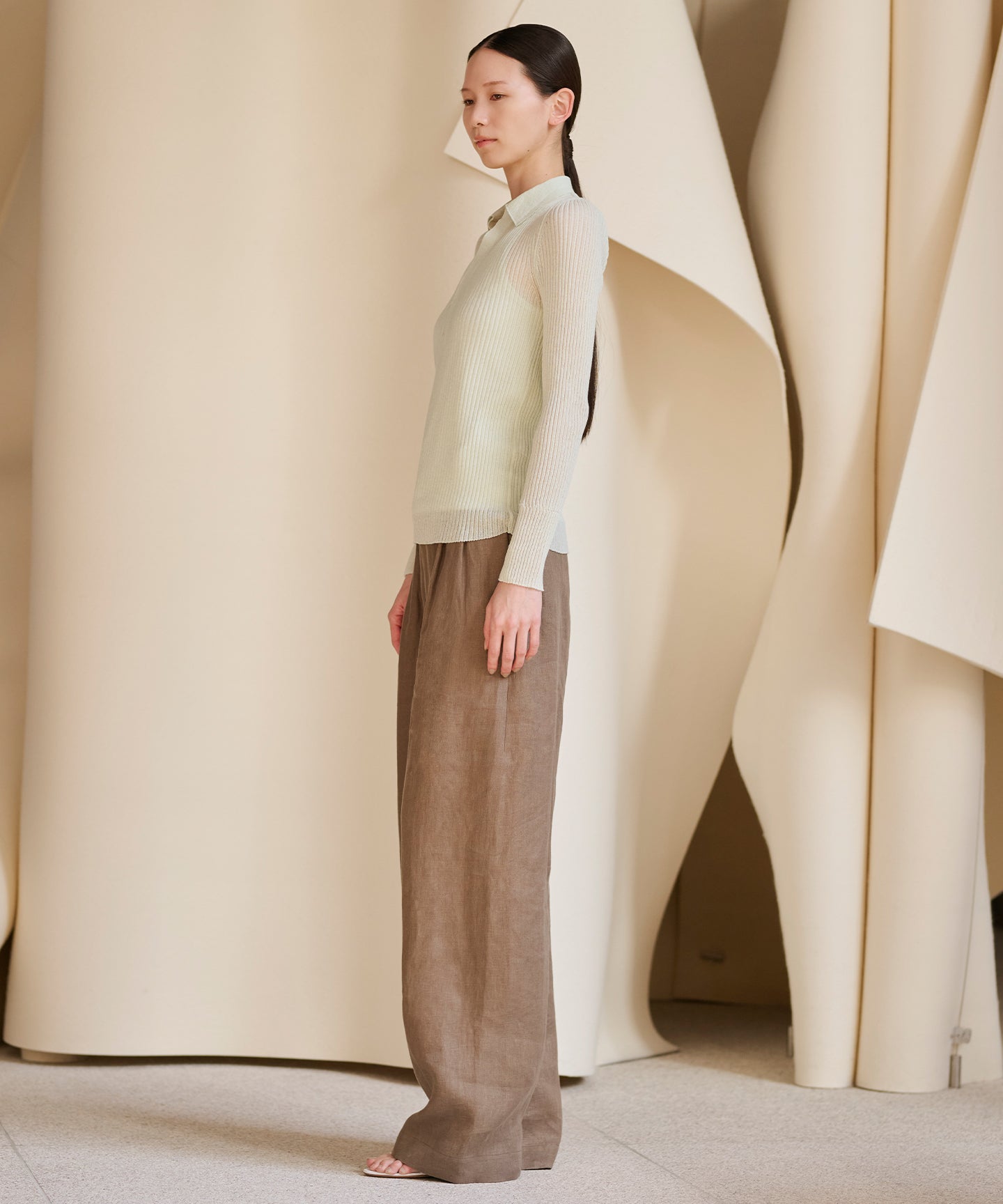 LINEN HERRINGBONE / DOUBLE PLEATED TSUTSUMU PANTS