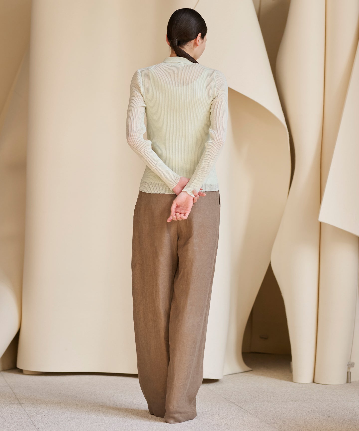 LINEN HERRINGBONE / DOUBLE PLEATED TSUTSUMU PANTS