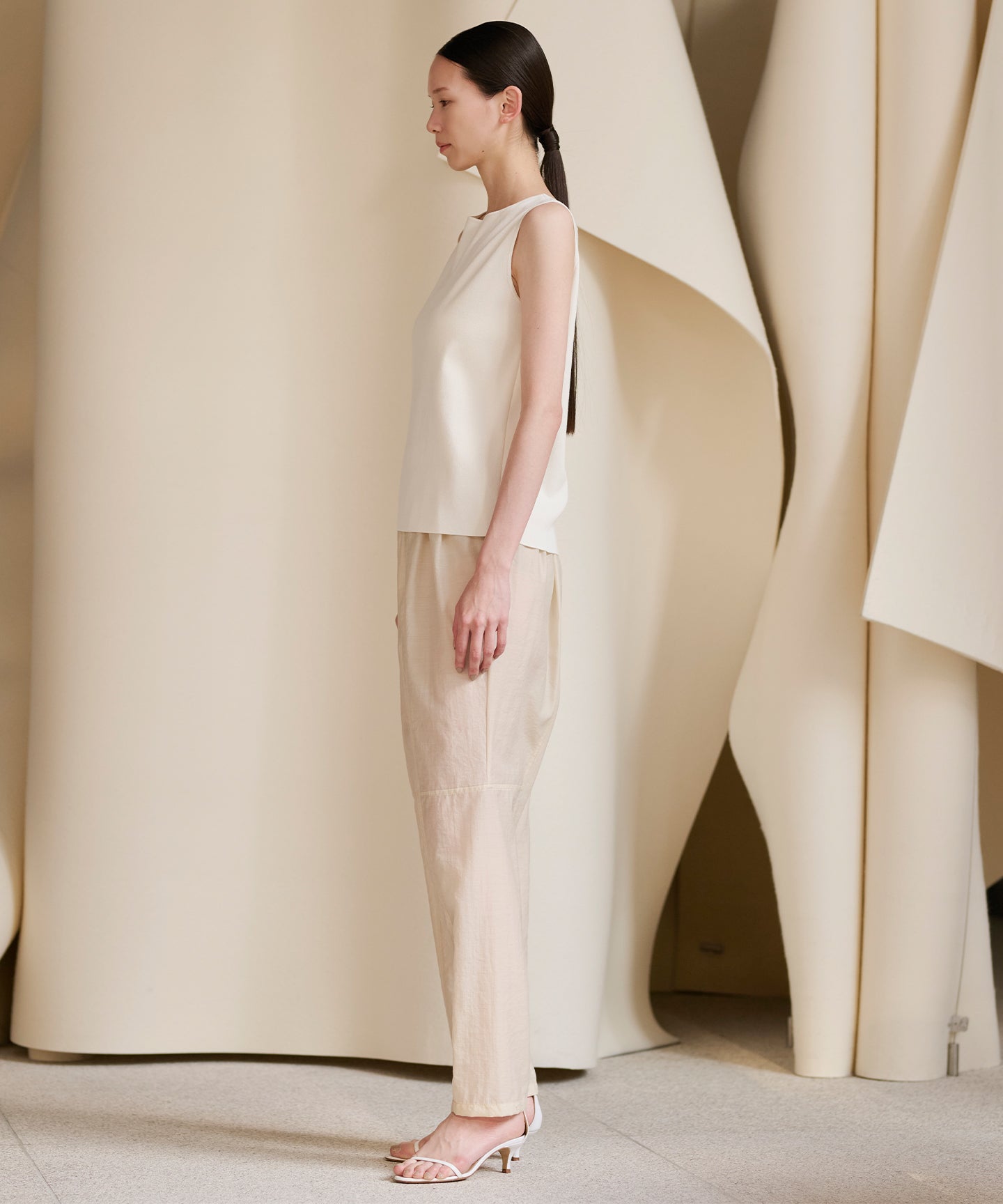 WOOL NYLON POPLIN / GATHER PANTS