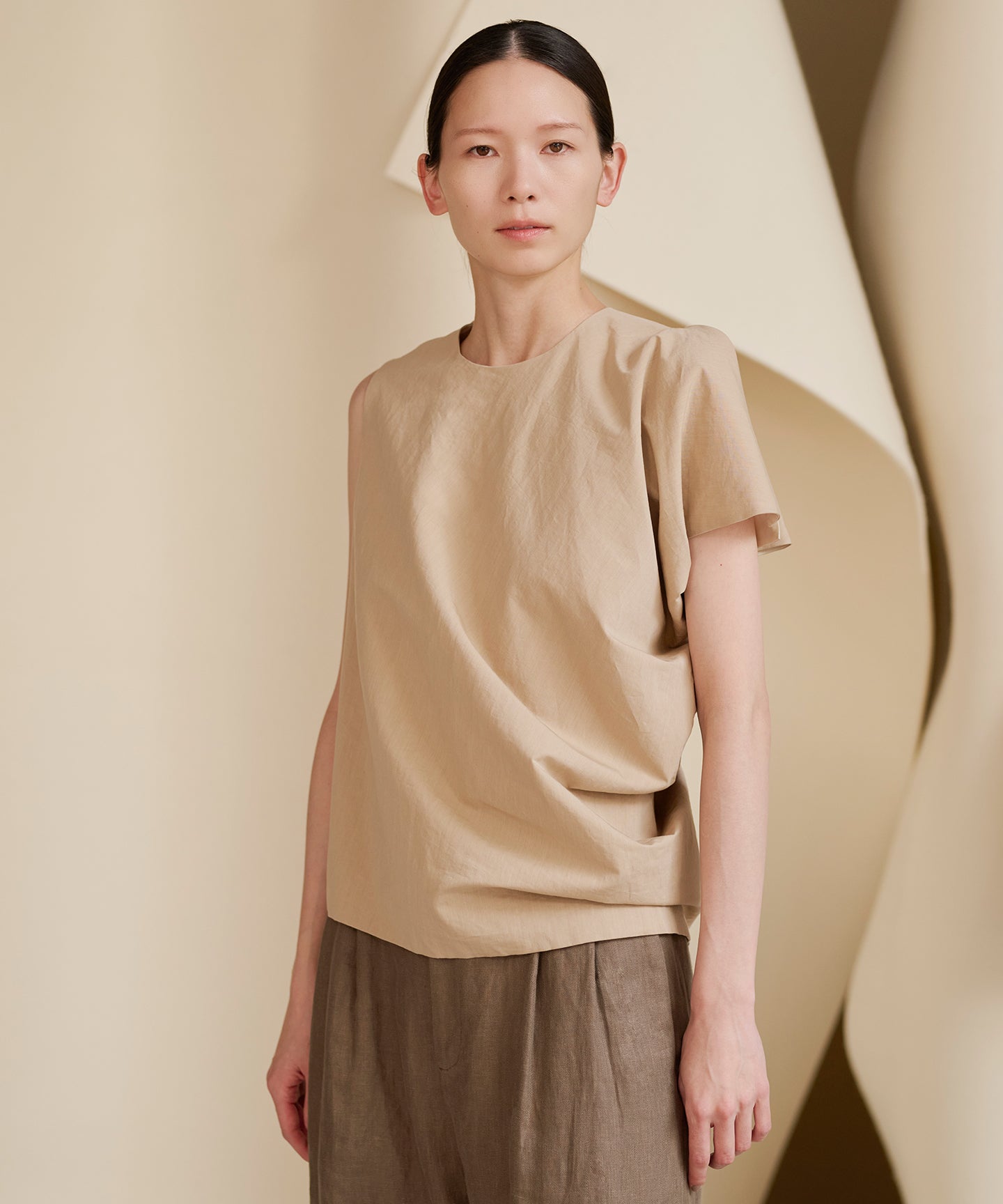 【eclat7.8月号掲載】COTTON PAPER / KASHIGU  REVERSIBLE BLOUSE