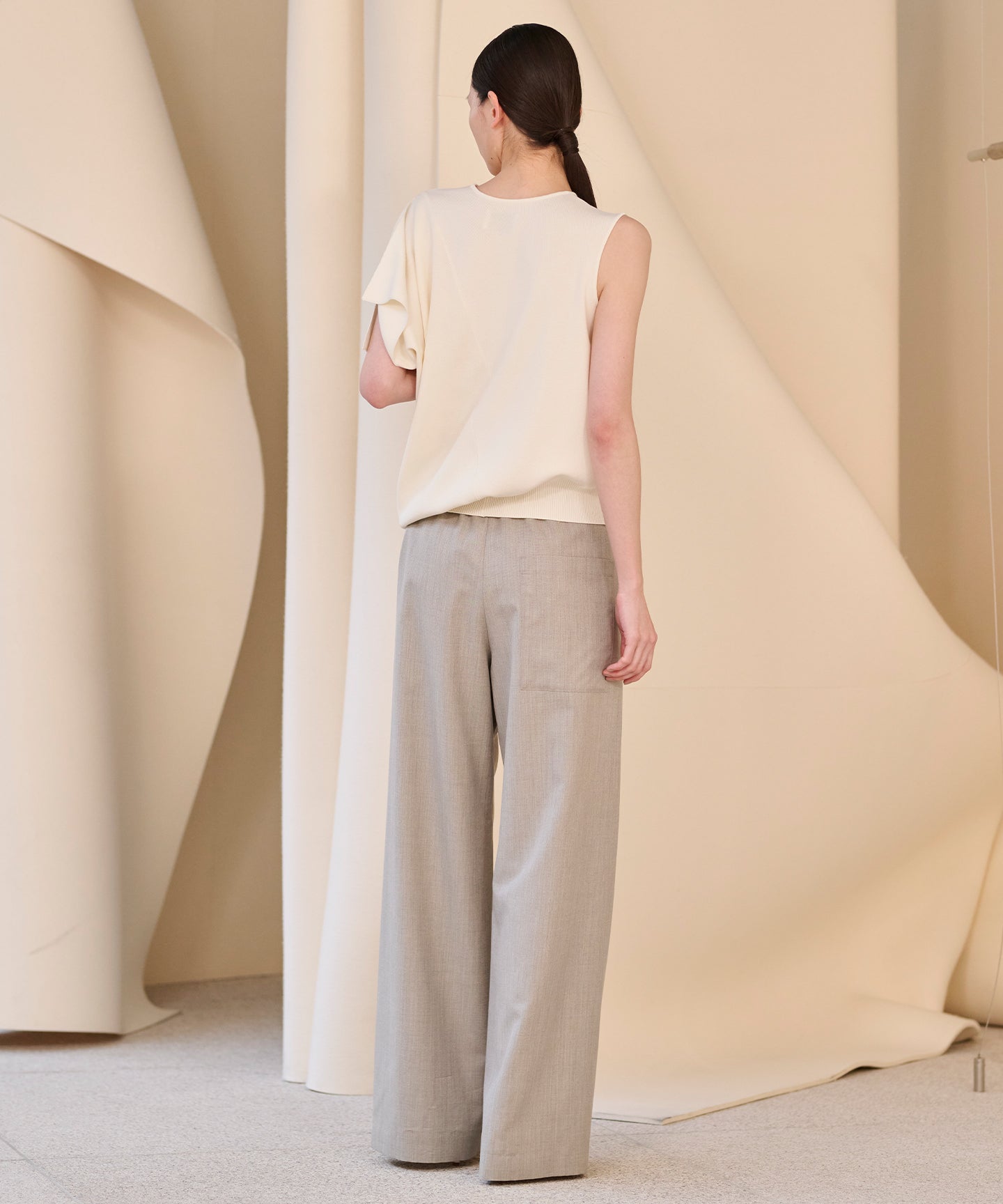 MAT SYNTHETIC / KASHIGU KNIT SLEEVELESS