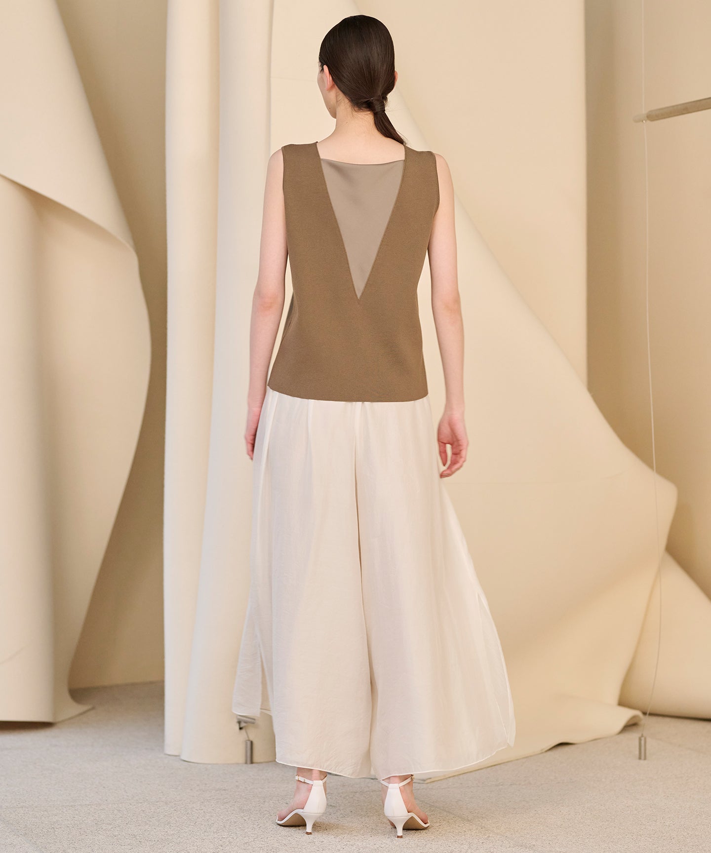 MAT SYNTHETIC / COMBI SLEEVELESS