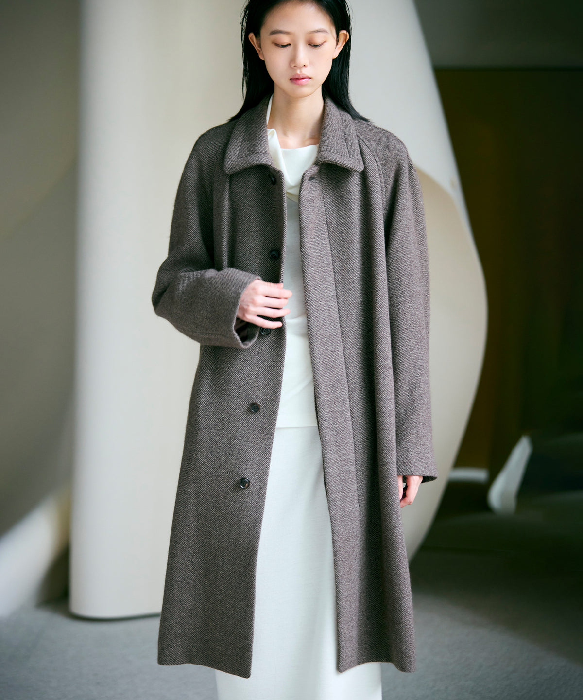WOOL ANGOLA TWILL / GENTLE SHOULDER COAT