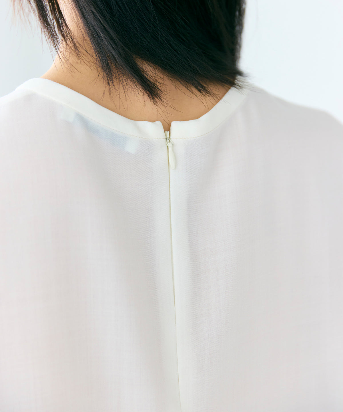 WOOL POLYESTER VOILE / DOUBLE LAYERED SLEEVE T-TOP