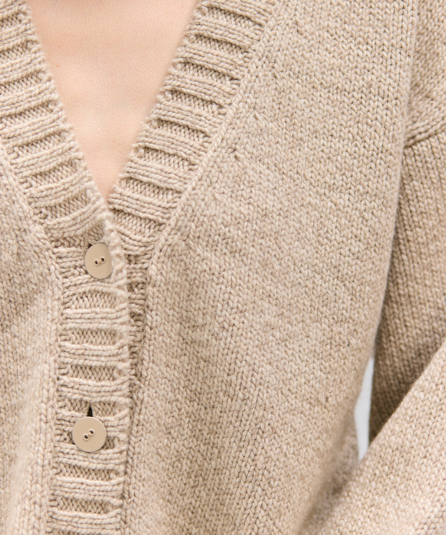 CASHMERE LOW-GAUGE KNIT / CARDIGAN