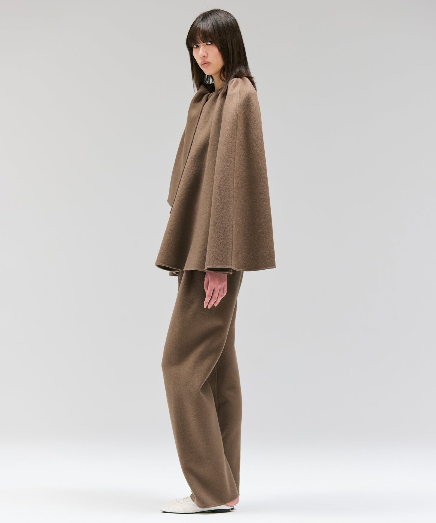 WOOL SPIBER DOUBLE FACE / CAPE