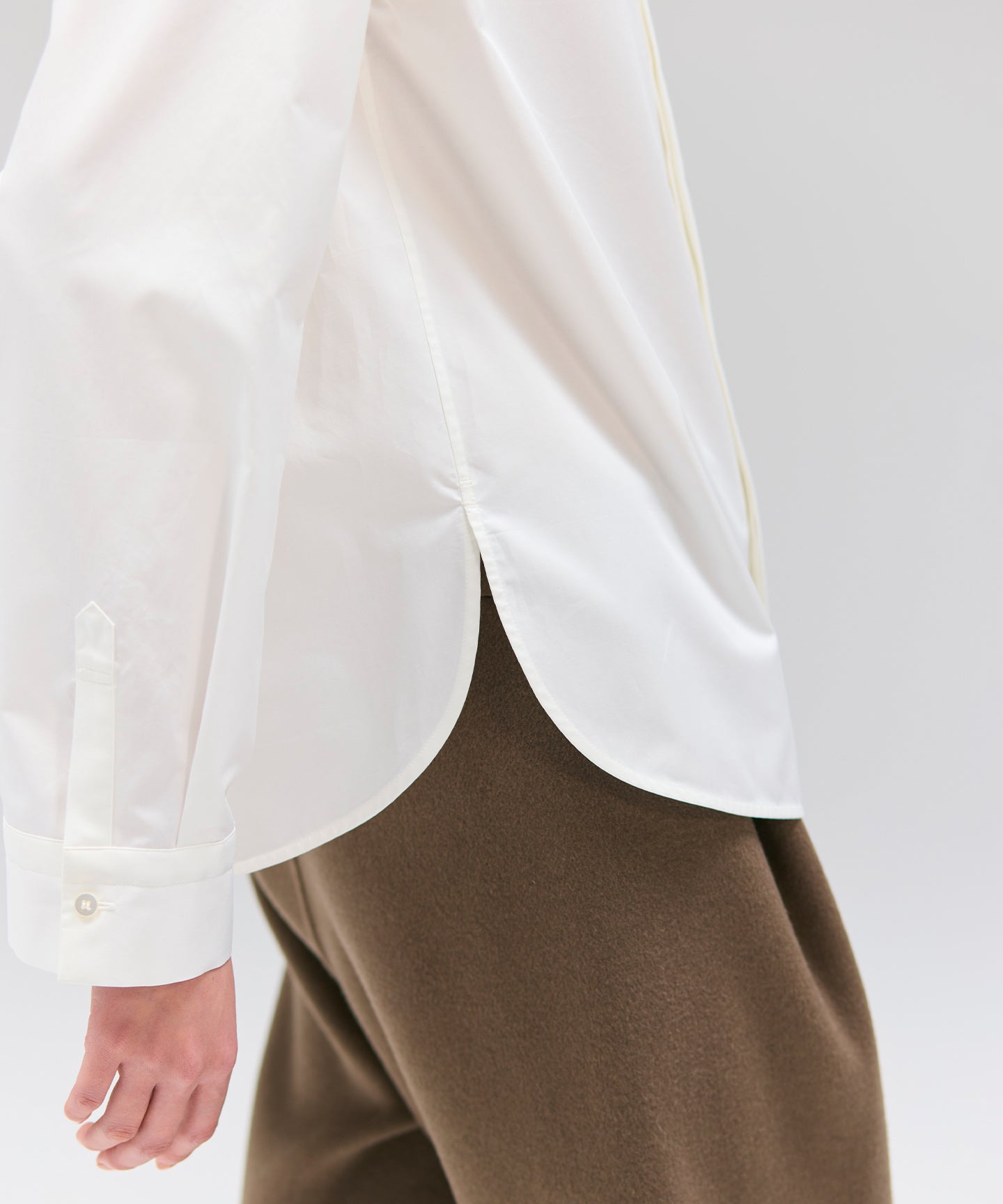 COTTON SATIN / BLOUSE