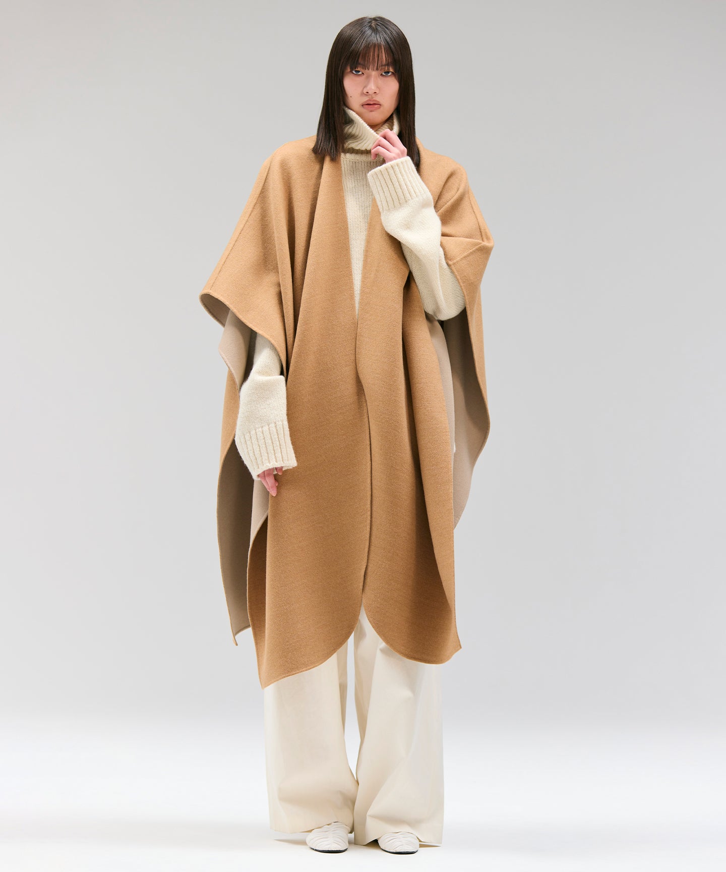 WOOL DOUBLE FACE / CAPE