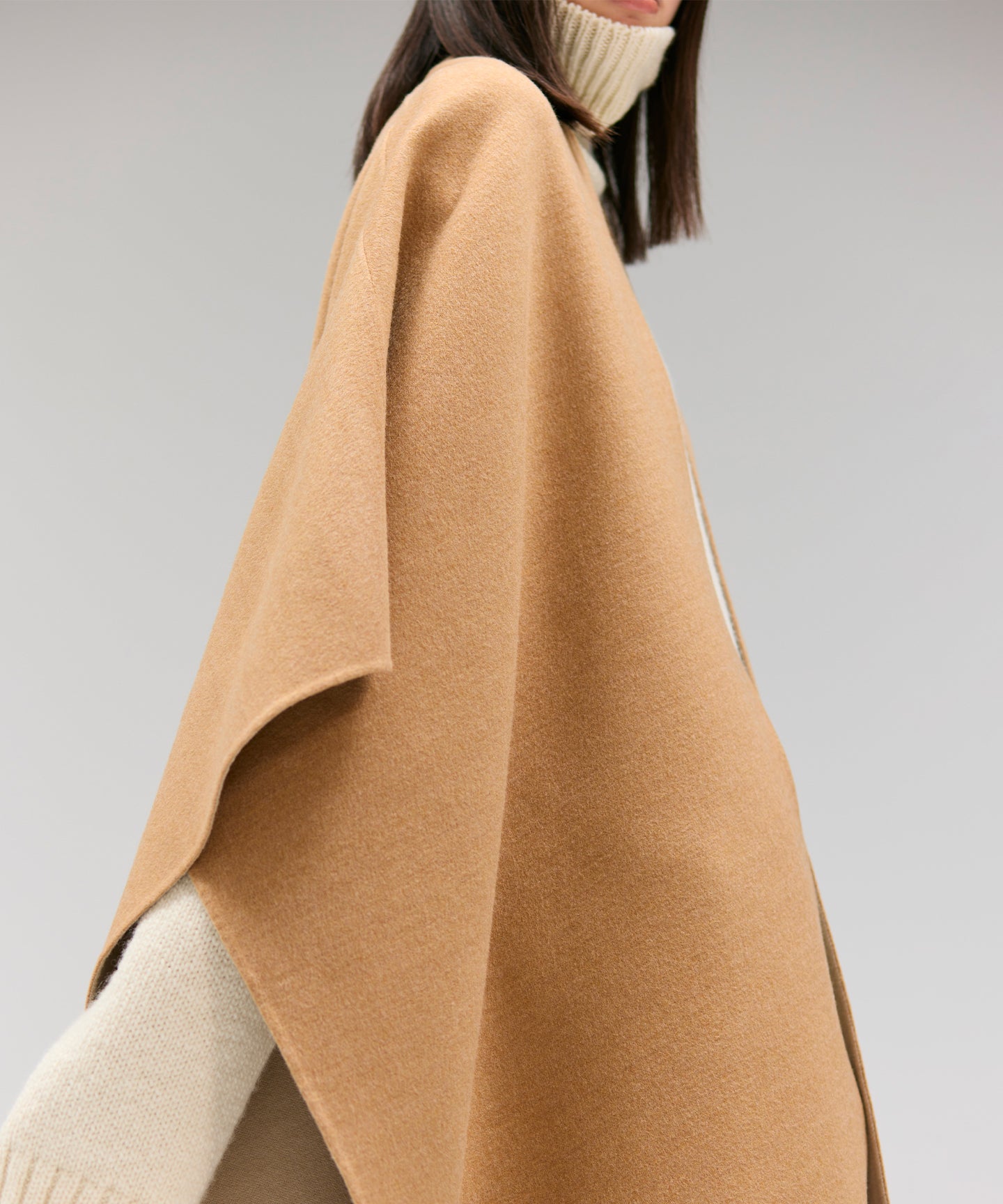 WOOL DOUBLE FACE / CAPE