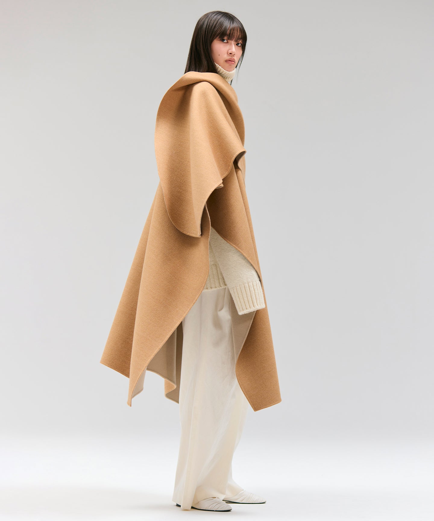 WOOL DOUBLE FACE / CAPE