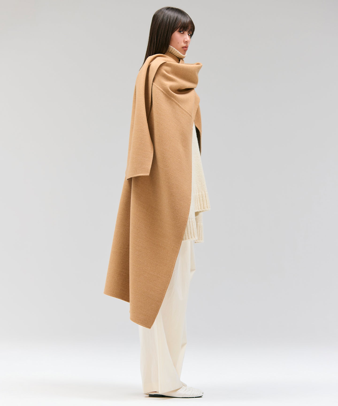 WOOL DOUBLE FACE / CAPE